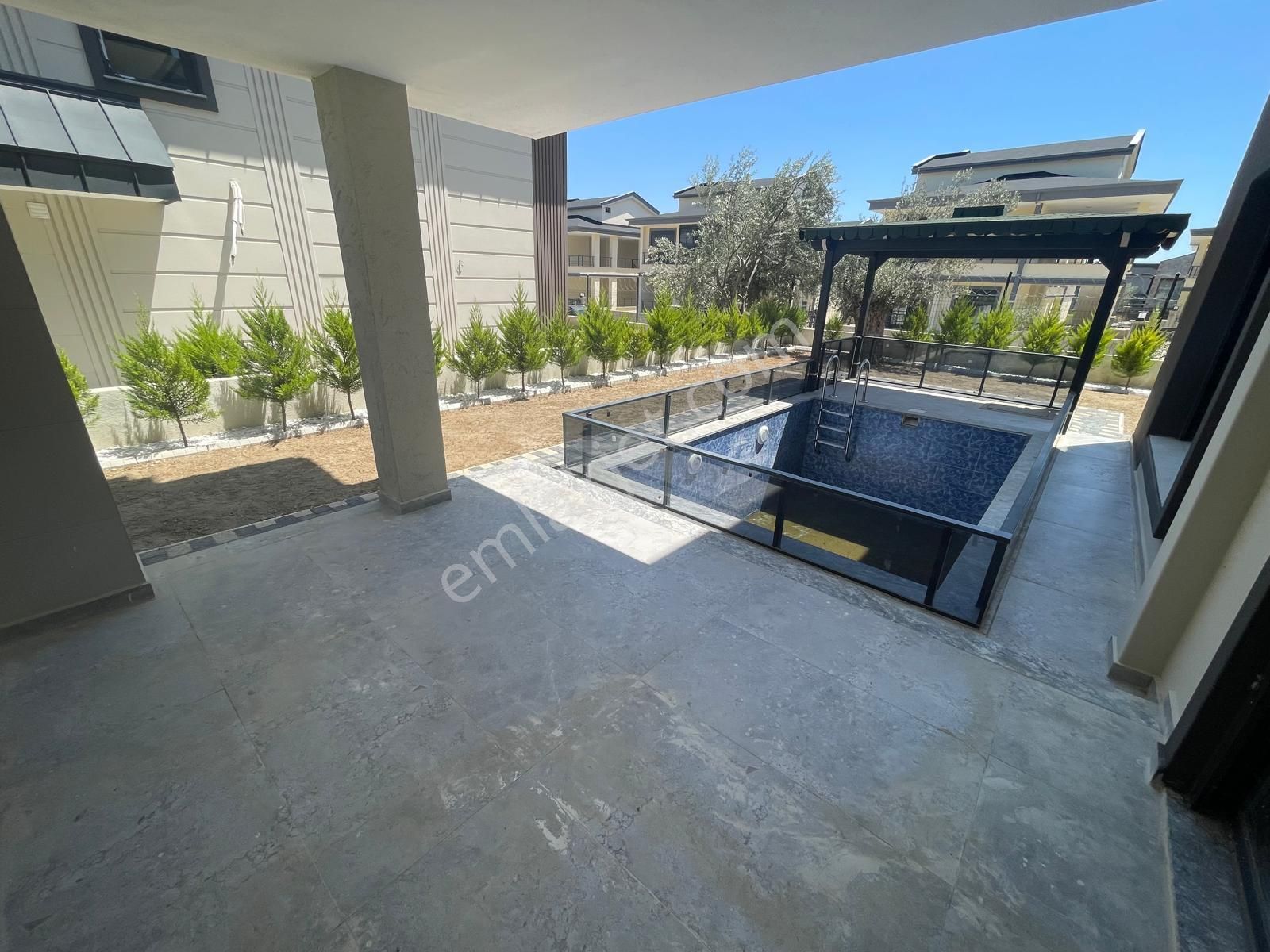 Sabri Pınarbaşı'dan Güre'de Satılık Ultra Lüks Müstakil Havuzlu Villa - Görsel 4