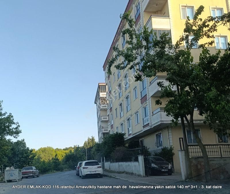 İstanbul Arnavutköy Hastane Mah De Havalimanına Yakın Satılık 140 M² 3+1 - 3. Kat Daire