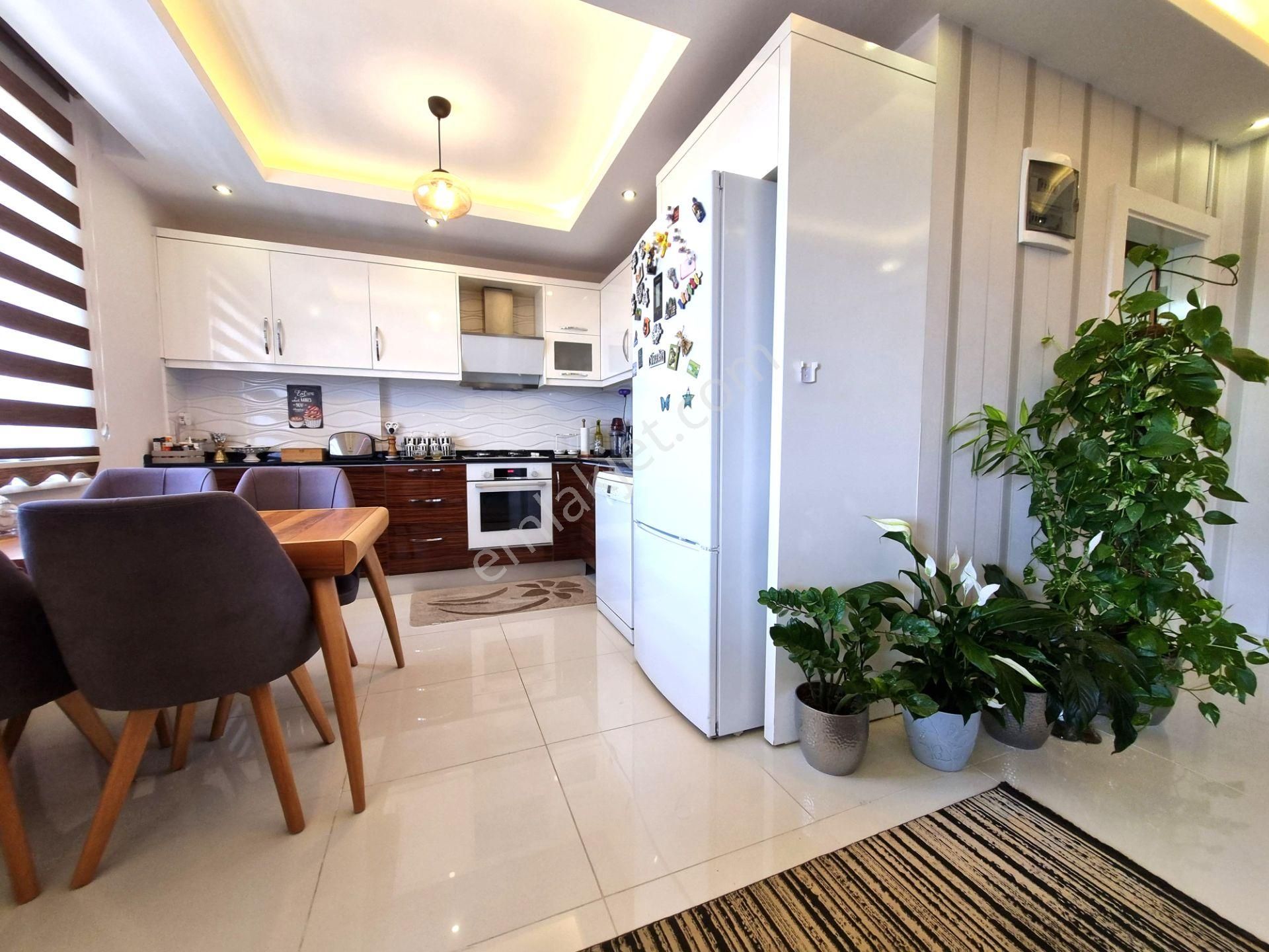 Mahmutlar Mahallesi’nde Site İçerisinde Satılık Lüks Eşyalı 2+1 Dubleks Daire - Görsel 5