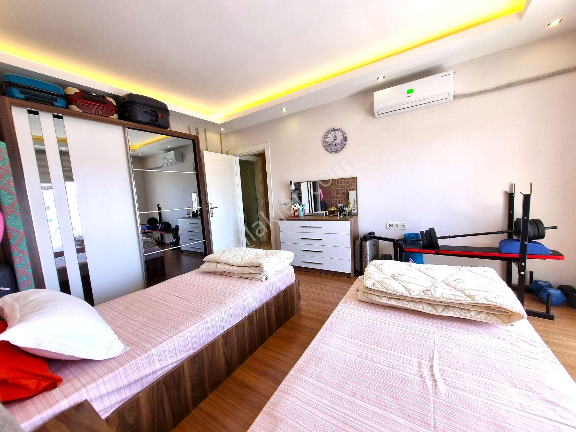 Mahmutlar Mahallesi’nde Site İçerisinde Satılık Lüks Eşyalı 2+1 Dubleks Daire - Görsel 23