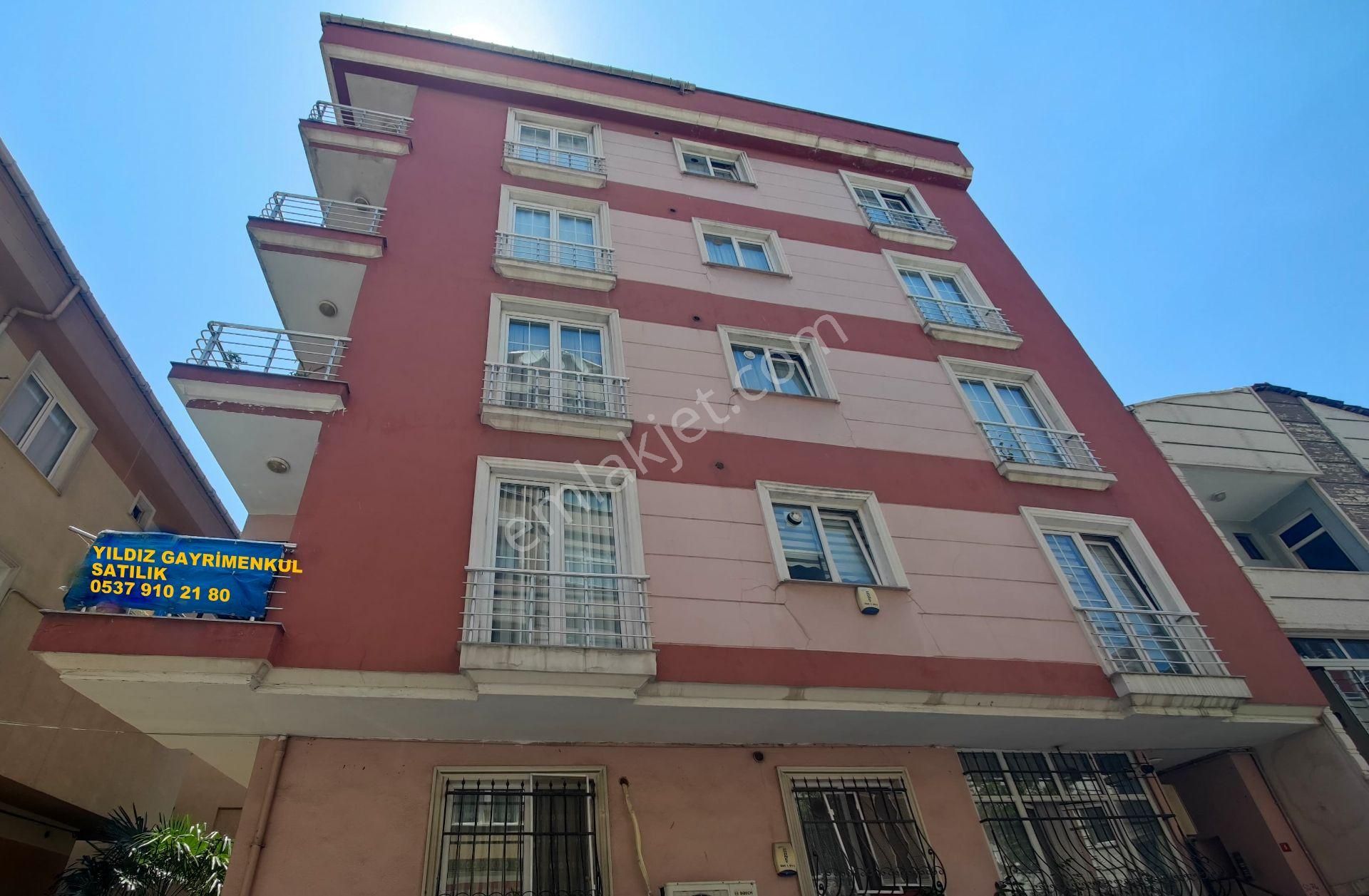 Yıldız Dan Çobançeşmede Geniş Mükemmel Çift Banyolu 3+1 Normal Kat Daire