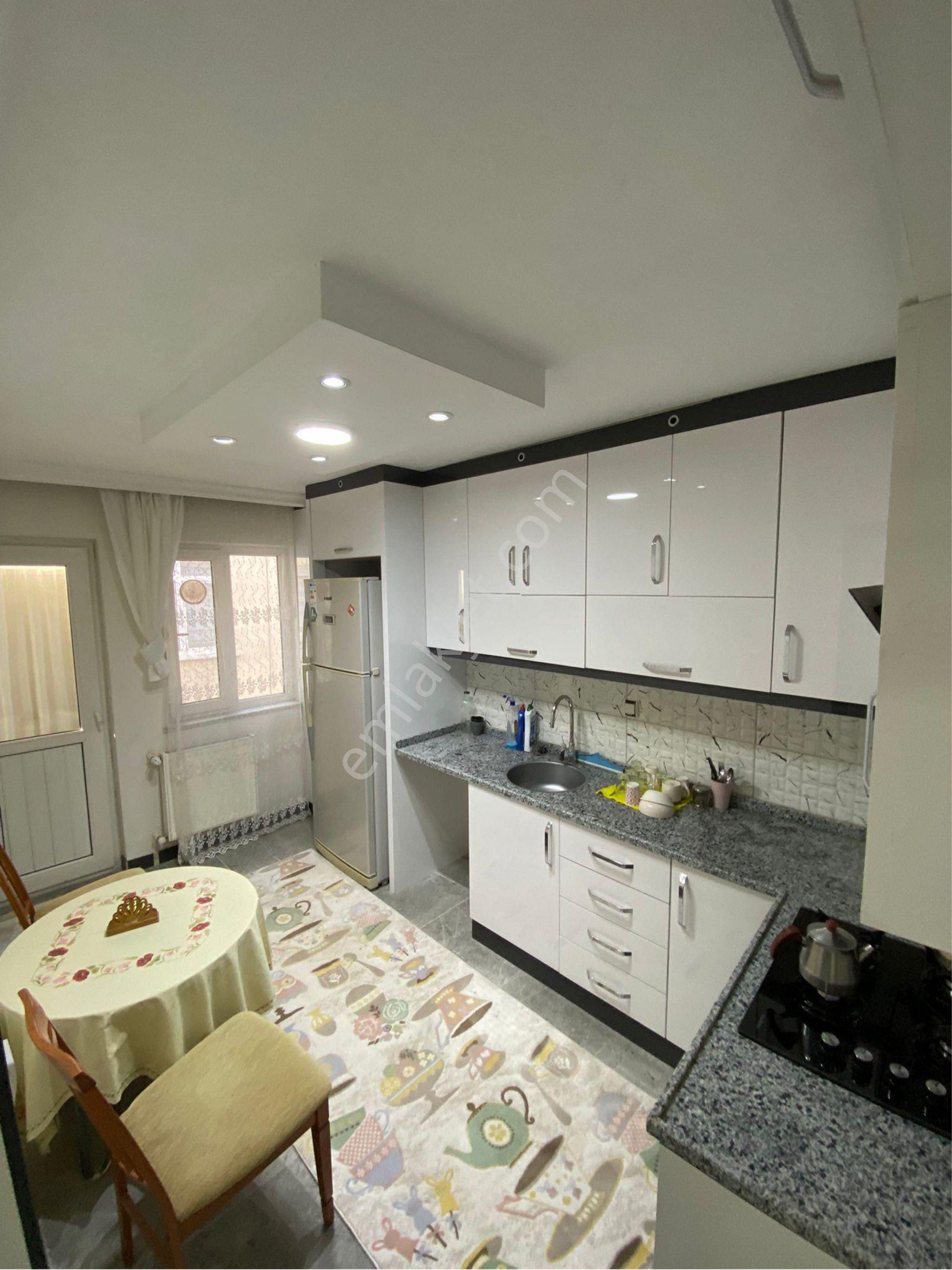 İstiklal 3+1 Masrafsız Satılık Daire