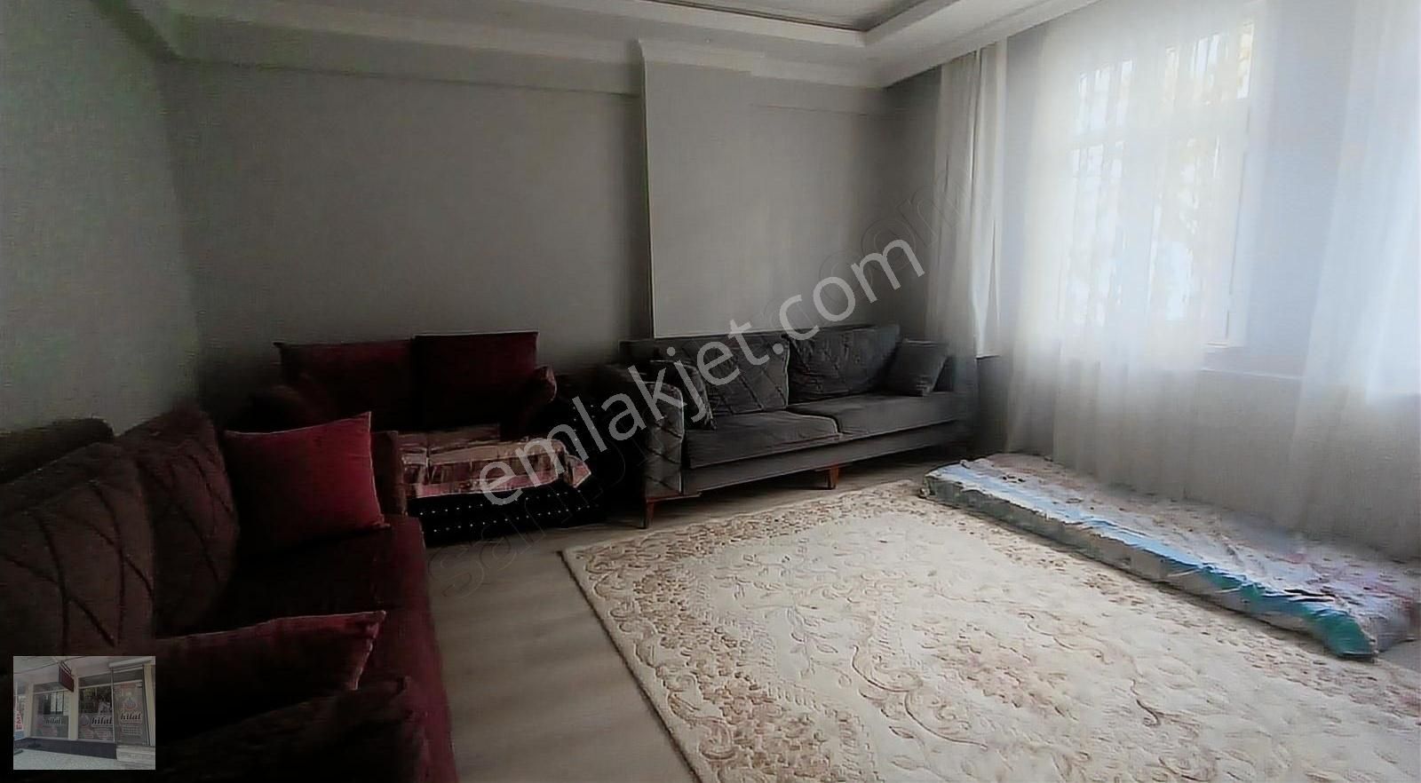 Bahçelievlerde 3+1 Arakat Satılık Daire