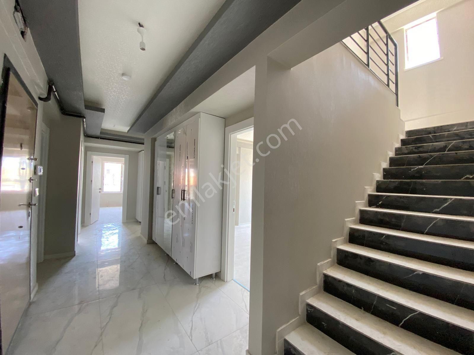 Öz'maşallah.dan Satılık 7+1 Dupleks Çift Giriş Çift Mutfaklı,, - Görsel 34