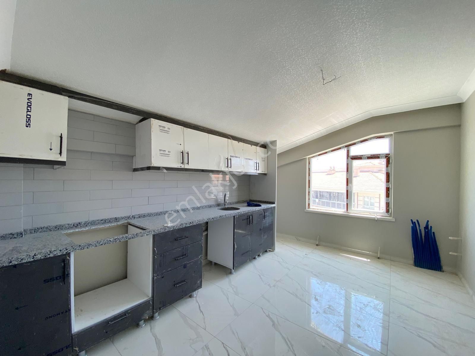 Öz'maşallah.dan Satılık 7+1 Dupleks Çift Giriş Çift Mutfaklı,, - Görsel 7