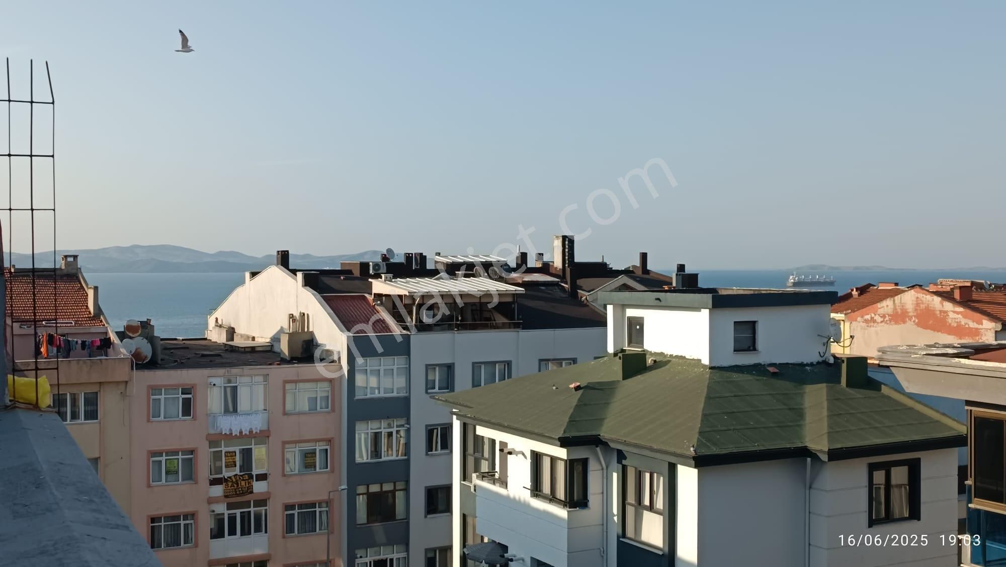 Balıkesir Bandırma Hacıyusuf Mah. 2+1 Satılık Daire Deniz Manzaralı