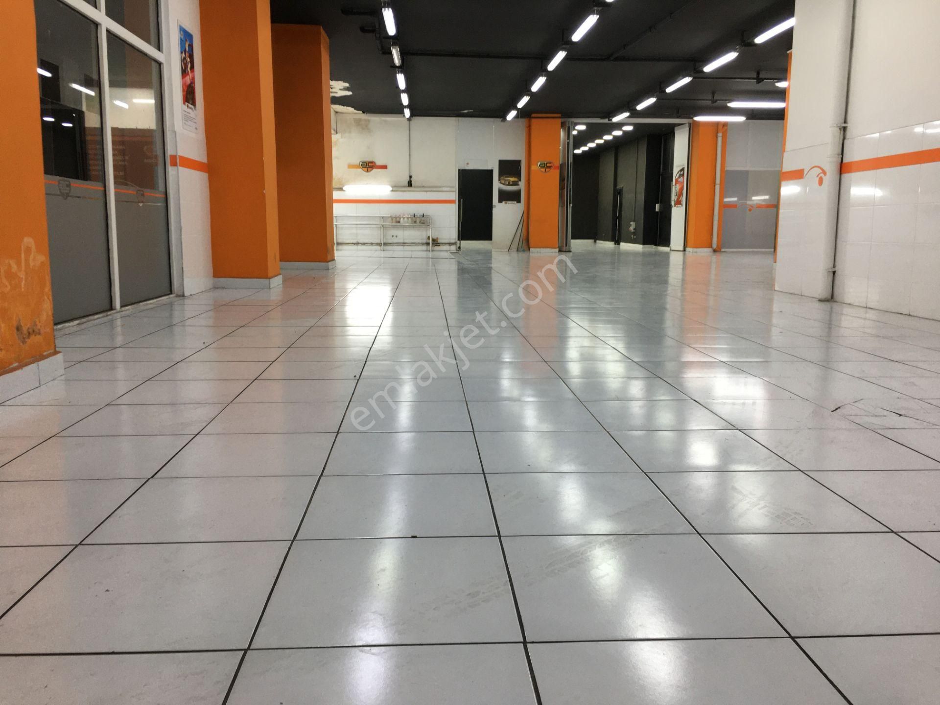 Tatlılar Gayrimenkul Den Kiralık Cadde Üzeri 360m2 Yüksek Tabela Değerli Araç Girişli İş Yeri