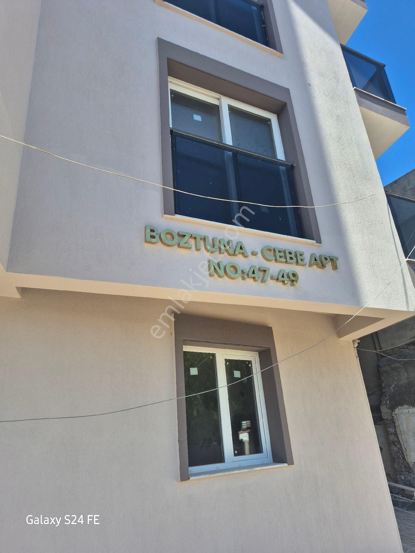 Bornova Doğanlar Da 2+1 Kiralık Lüks Daire