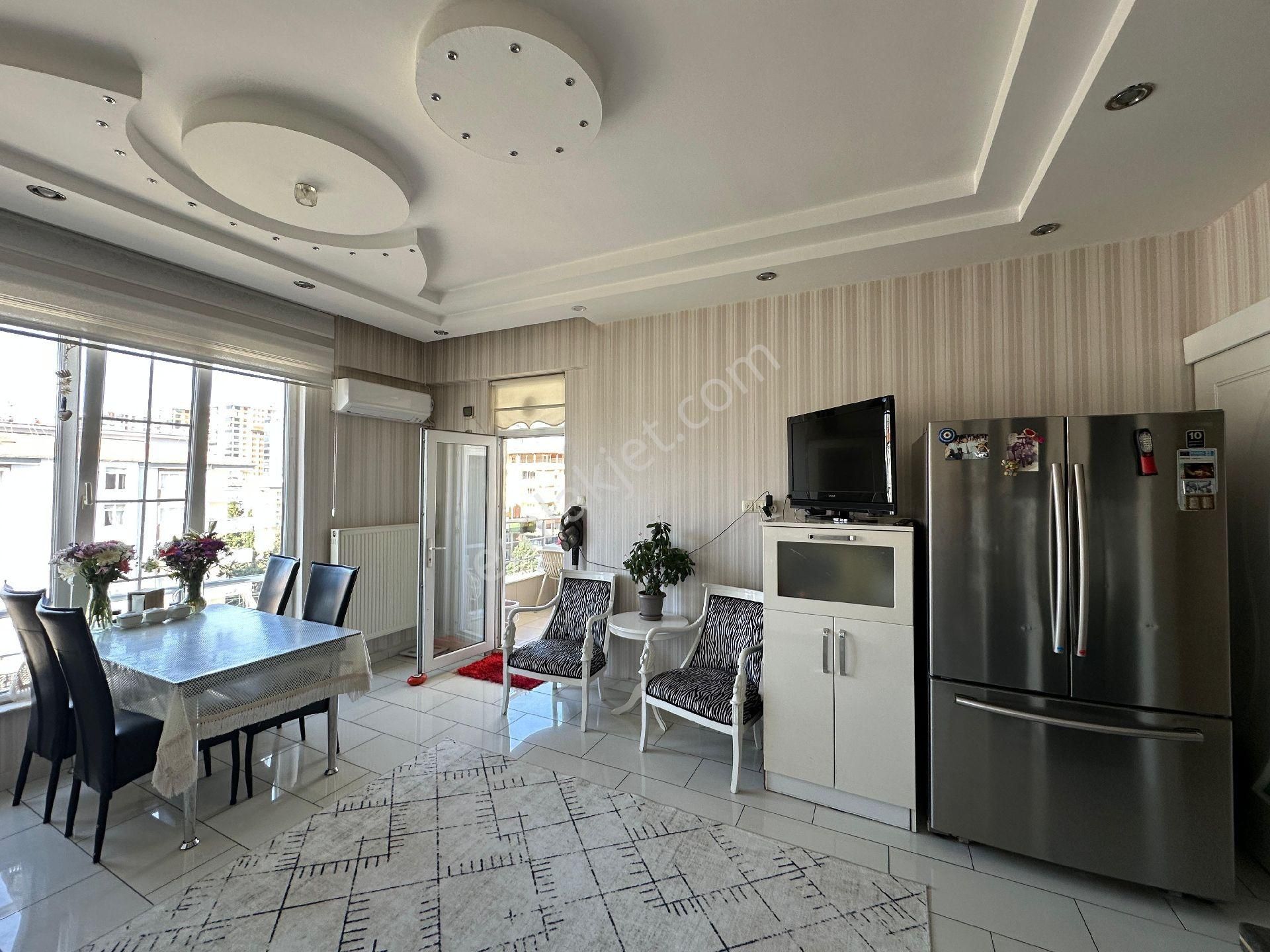 İkiev Gayrimenkul'den Duisburg Bulvarı Cadde Üstü Bakımlı Kiralık 4+1 Daire