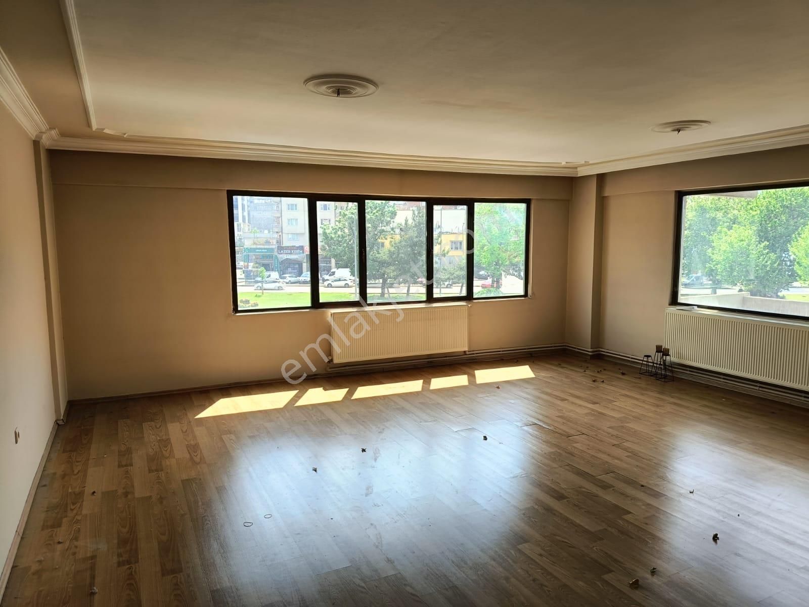 Bursa Osmangazi Büyükşehir Belediyesi Yanı Kiralık Daire