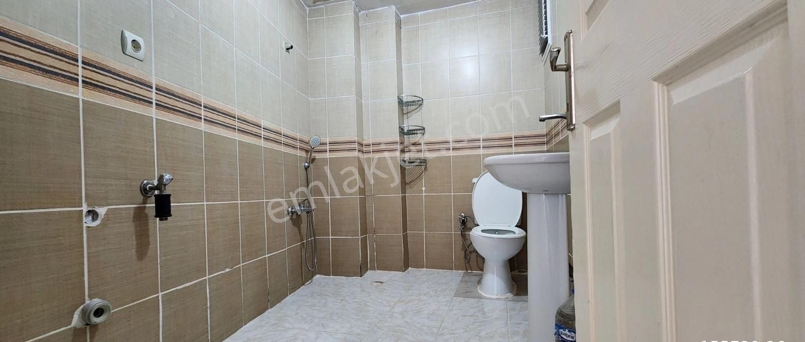 Bağcılar Sancaktepede Merkezi Konumda Satılık 2+1 Daire