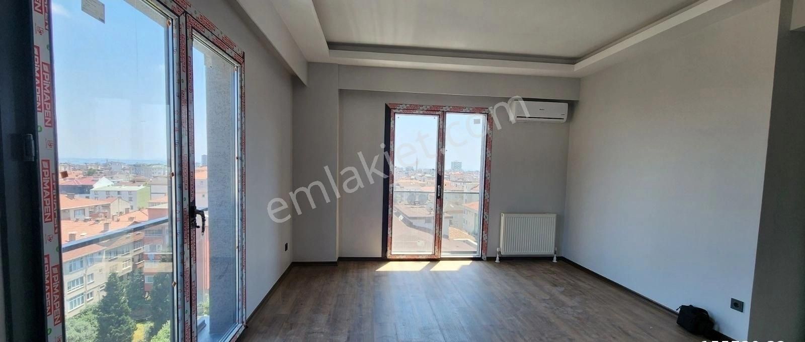 Kartal Yalı Mahallesi Tümcephe Deniz Manzaralı Satılık 3+1 Daire - Görsel 20