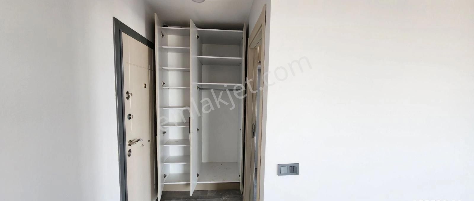 Kartal Yalı Mahallesi Tümcephe Deniz Manzaralı Satılık 3+1 Daire - Görsel 16