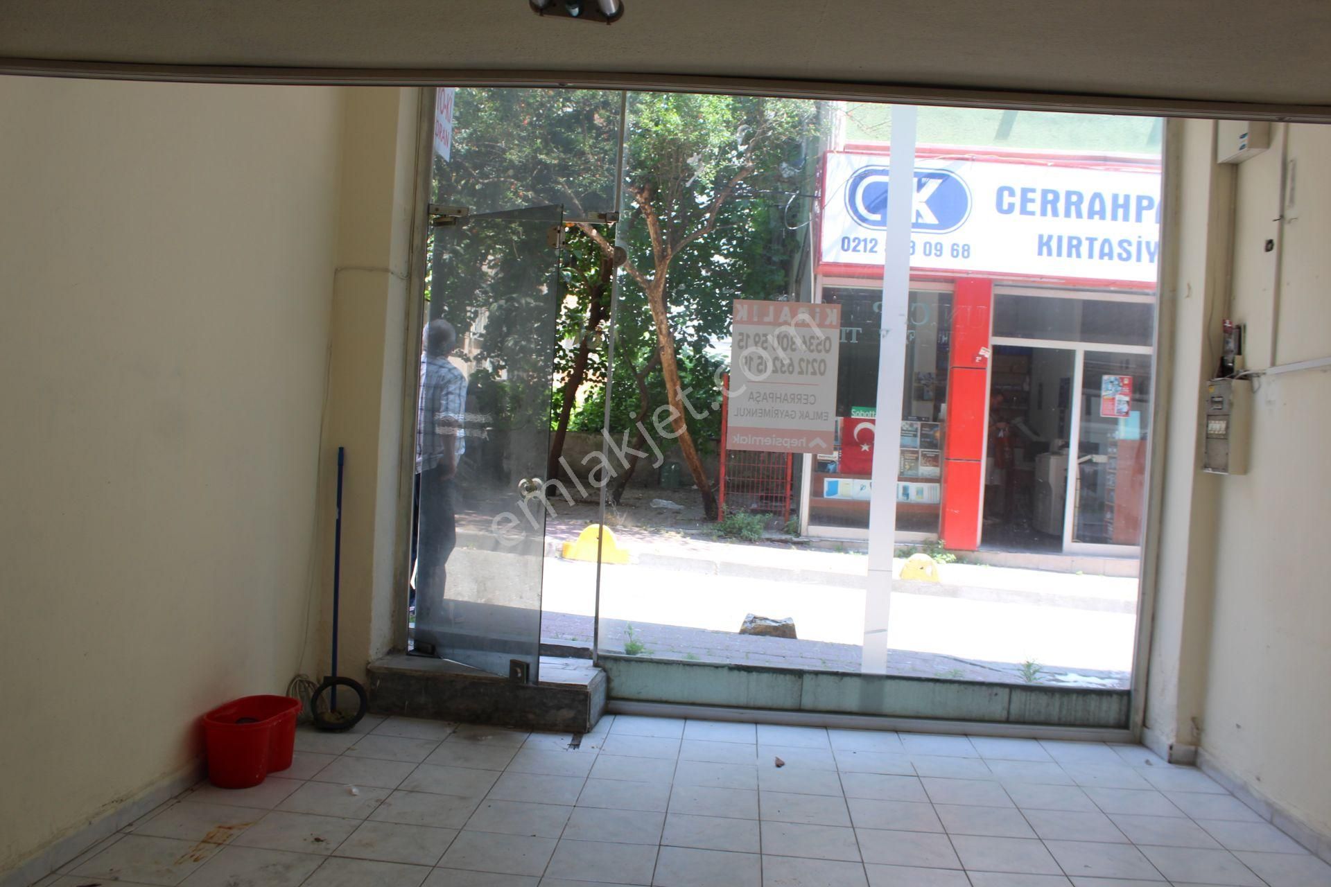Cerrahpaşa Emlaktan Merkesi Konumda Dukkan