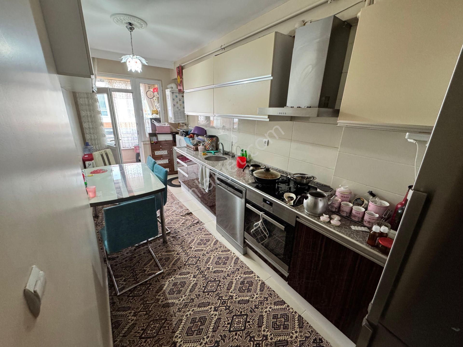 Akademi'den Kumlubel'de Balkonlu,asansörlü 2+1 Satılık Daire