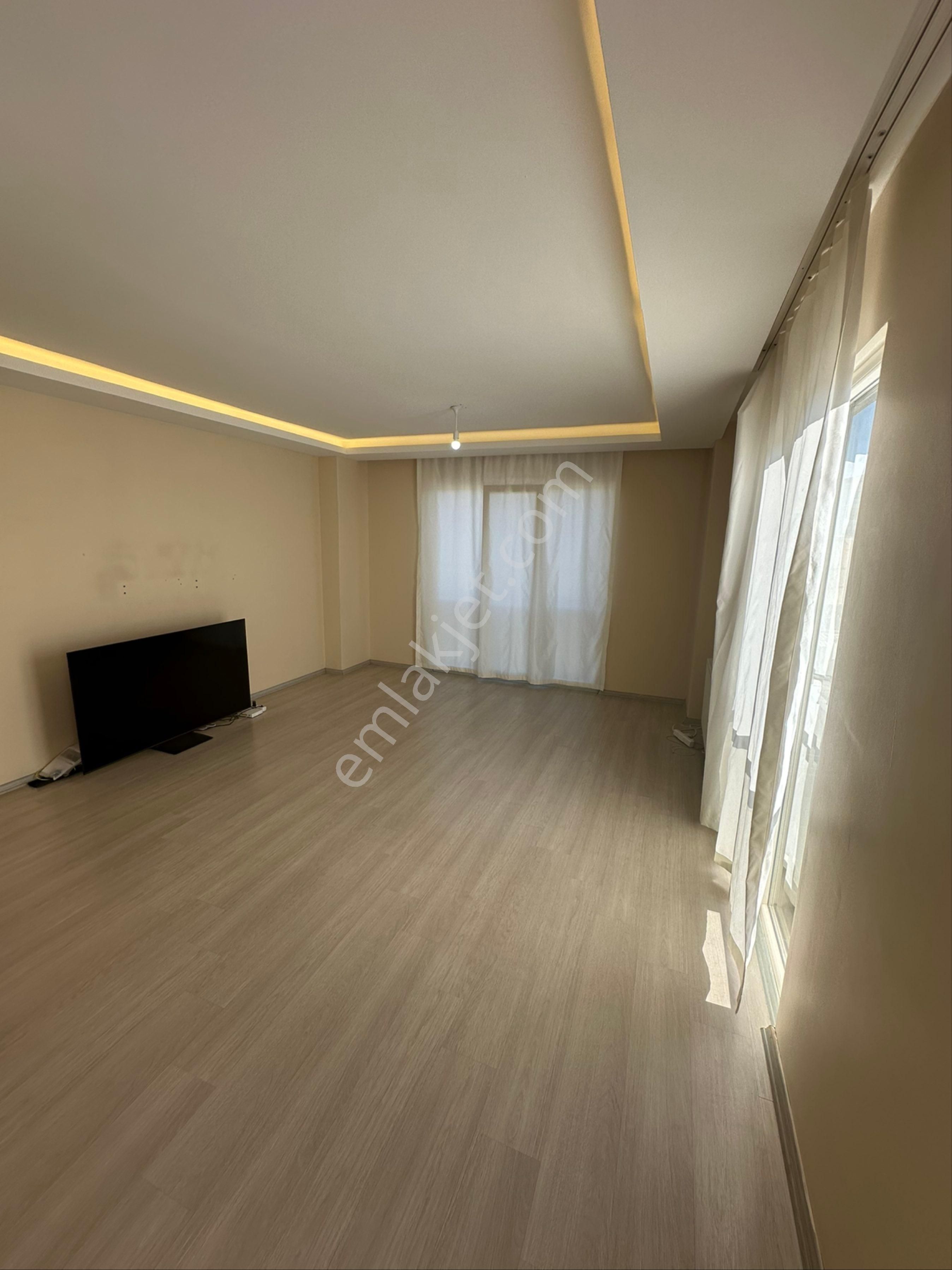Sahibinden Tuzla Evliya Çelebide 3+1 Daire