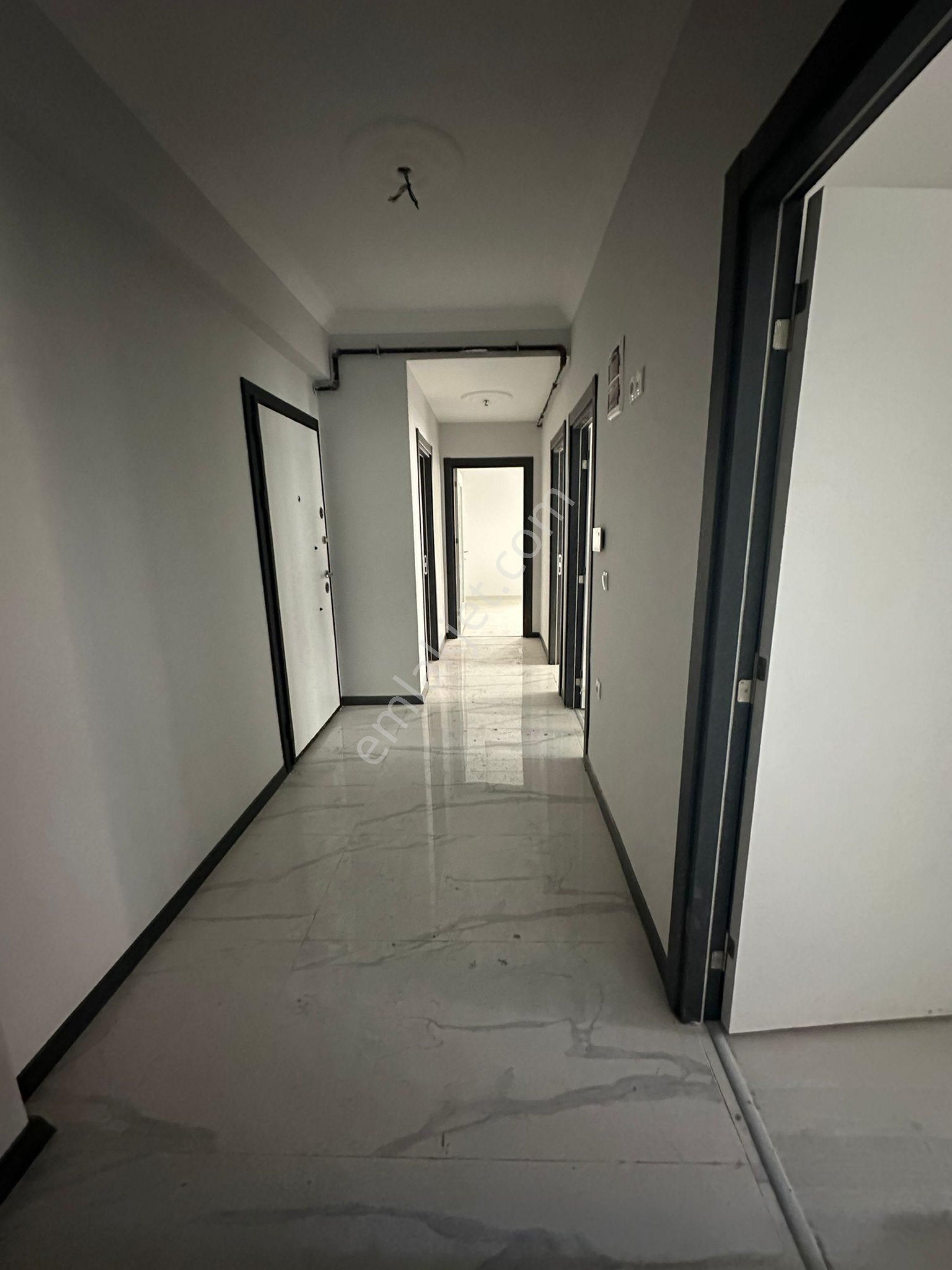 Avcılar Merkezde 120 M2 3+1 Sıfır İskanlı - Görsel 4