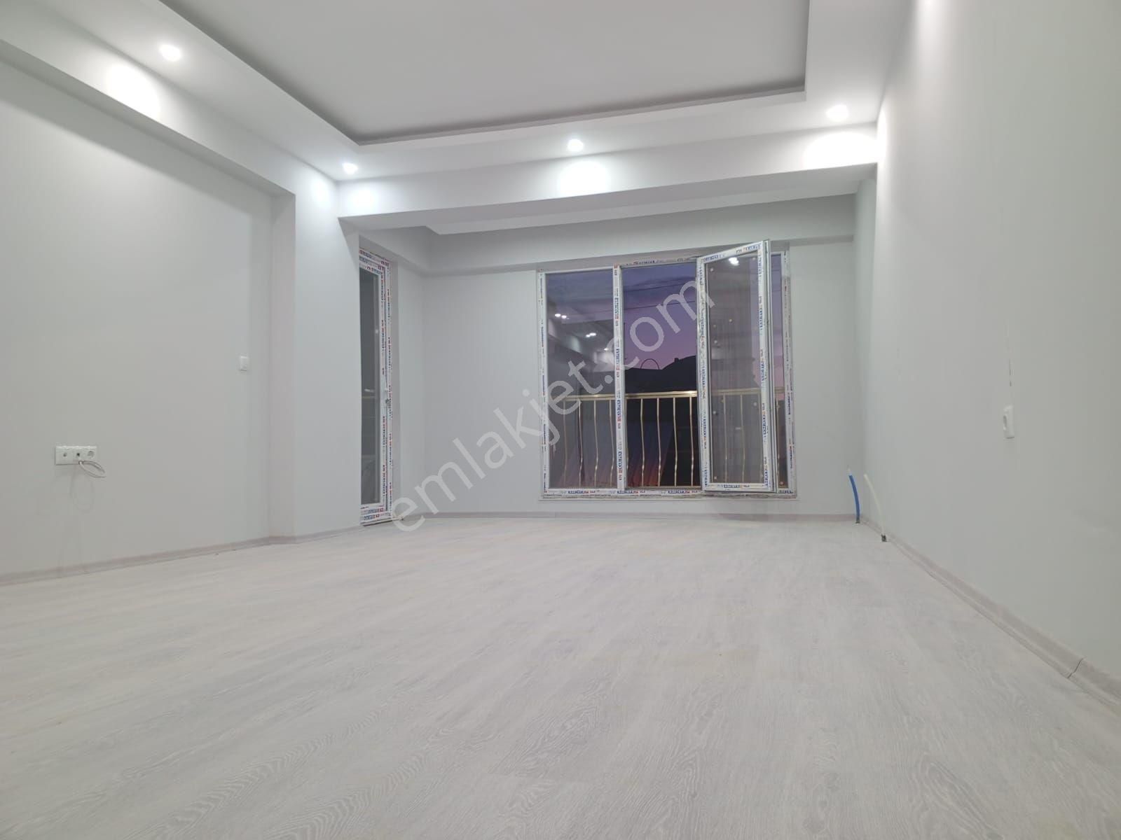 Ertuğrul Emlaktan Satılık Lüks Daire