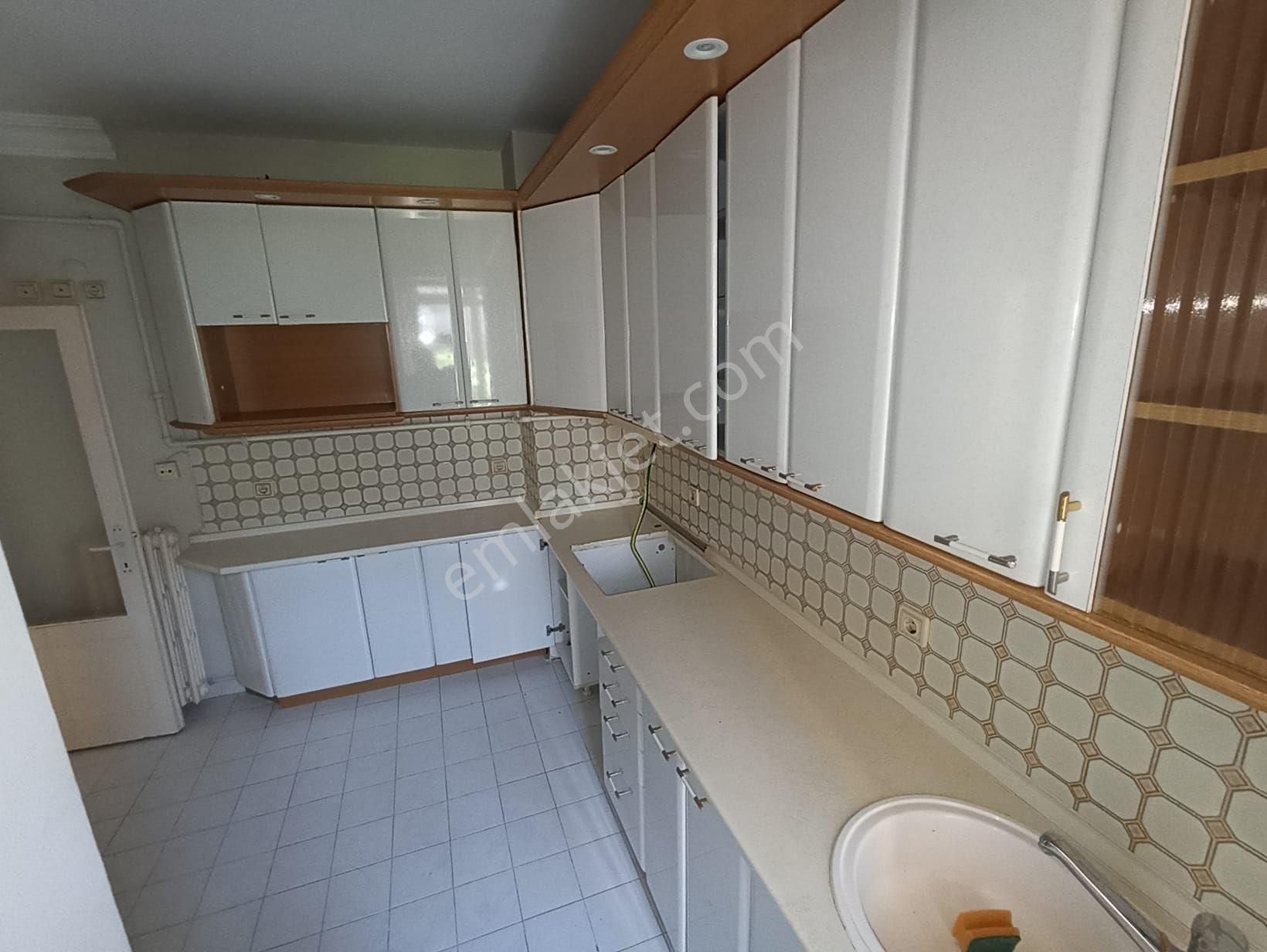 Samsun İlkadım Çiftlik 3+1' Den Bozma Genis 2+1 Kiralık Daire