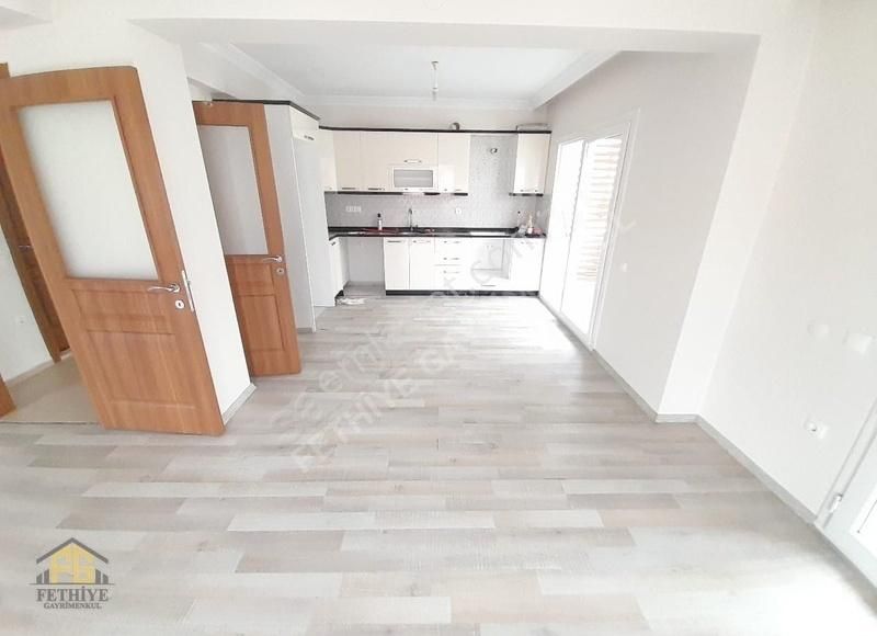 Fethiye Gayrimenkul Merkezi Konumda 4+1 Dubleks Daire