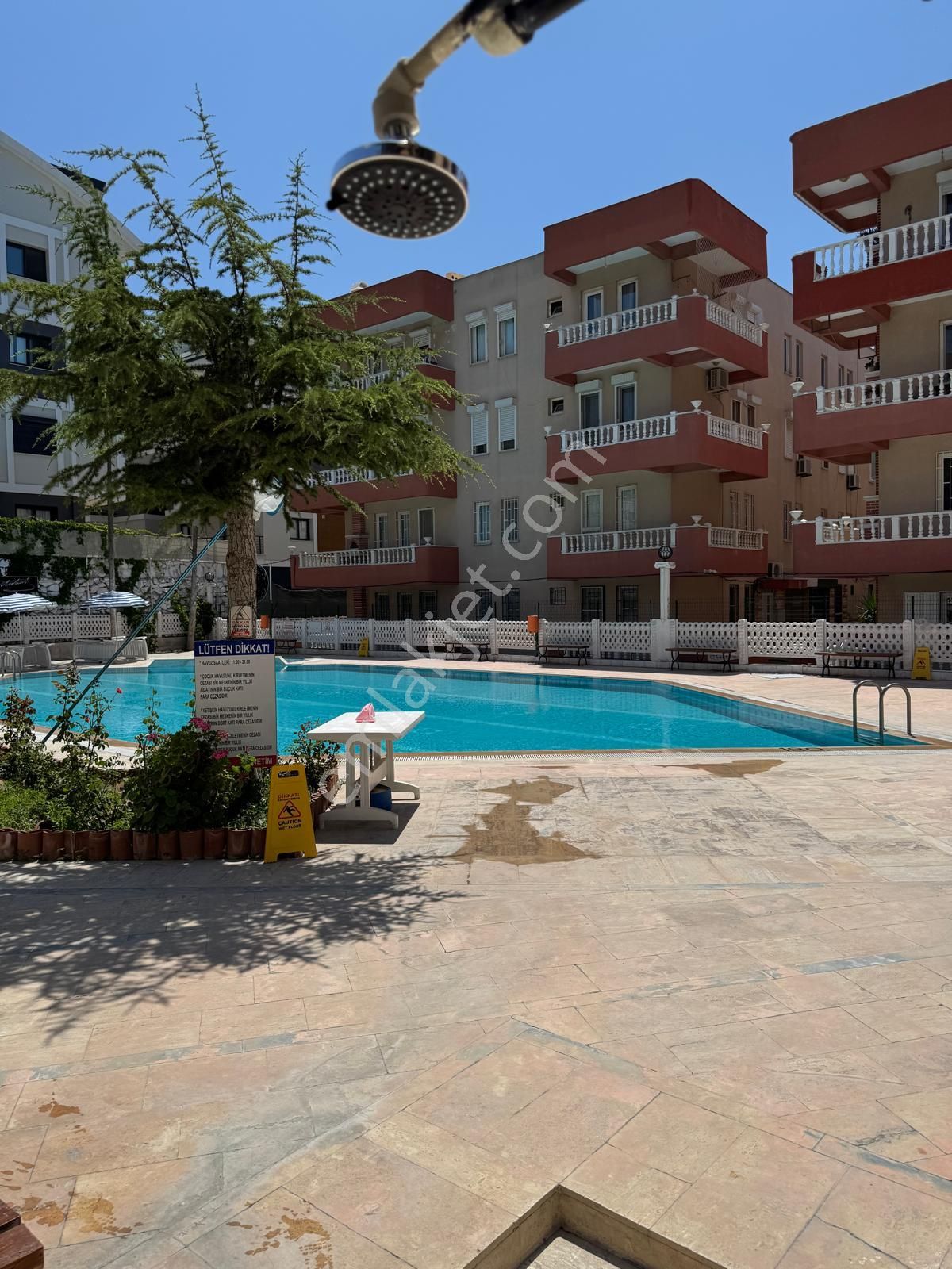 Çok Uygun Fiyata Havuzlu Sitede 3+1 Satılık Daire