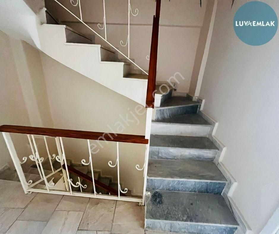 Didim Fevzipaşa'da Bahçeli Ve Teraslı, Geniş Ve Ferah Satılık 4+1 Yazlık - Görsel 19