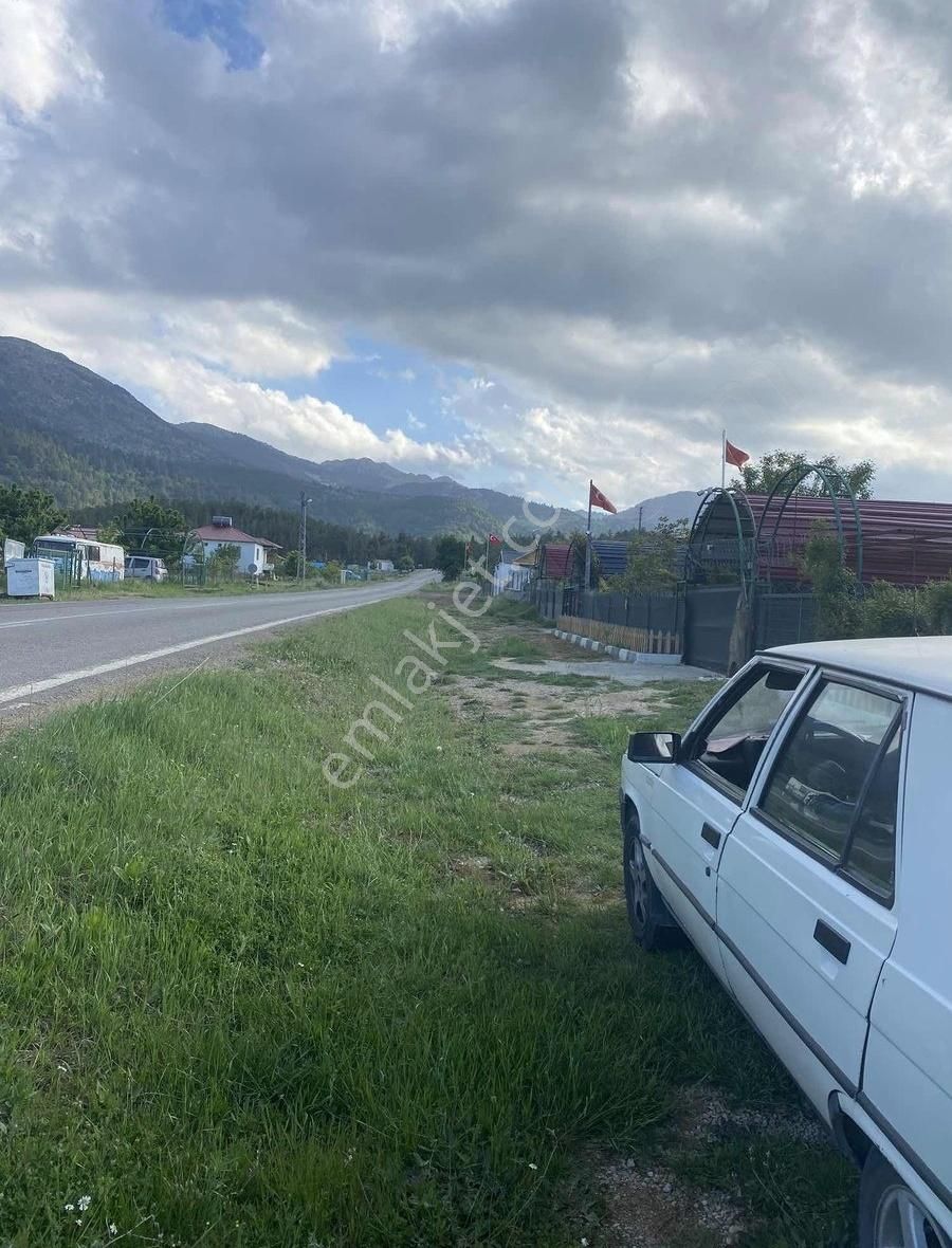 Aras**yavca Da Anayol Üzerinde İmarlı Taş Duvarlı 384 M2 Arsa