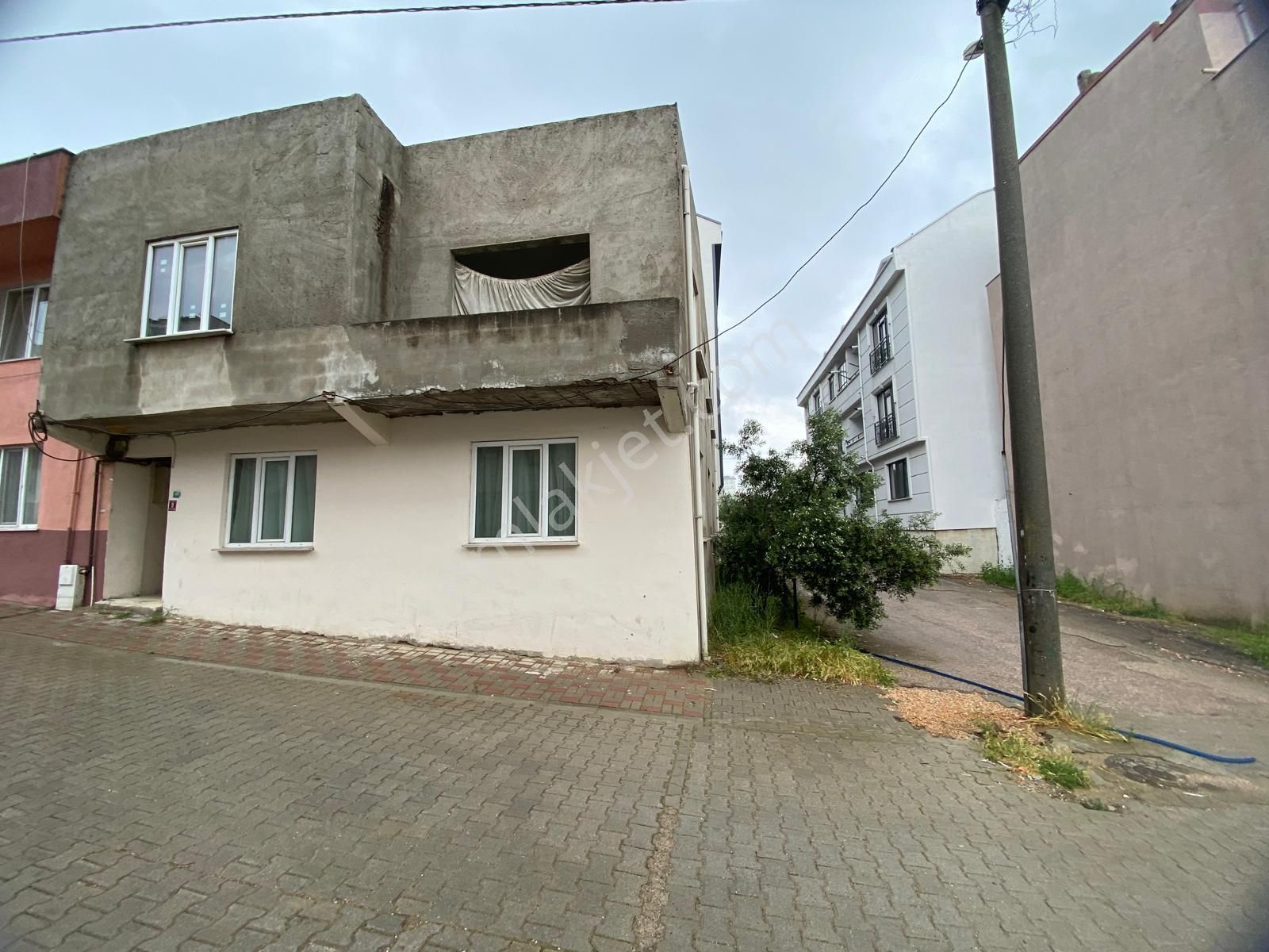 Mıray Gayrımenkulden-100 Yıl Mah.-satılık Yatırımlık Mustakıl Ev - Görsel 2