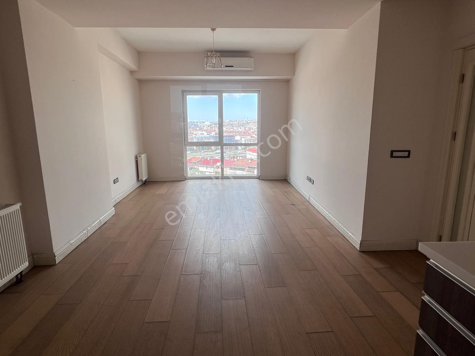 Kiptaş Venezia Mega Satılık Boş Hemen Sunum Daire 2+1