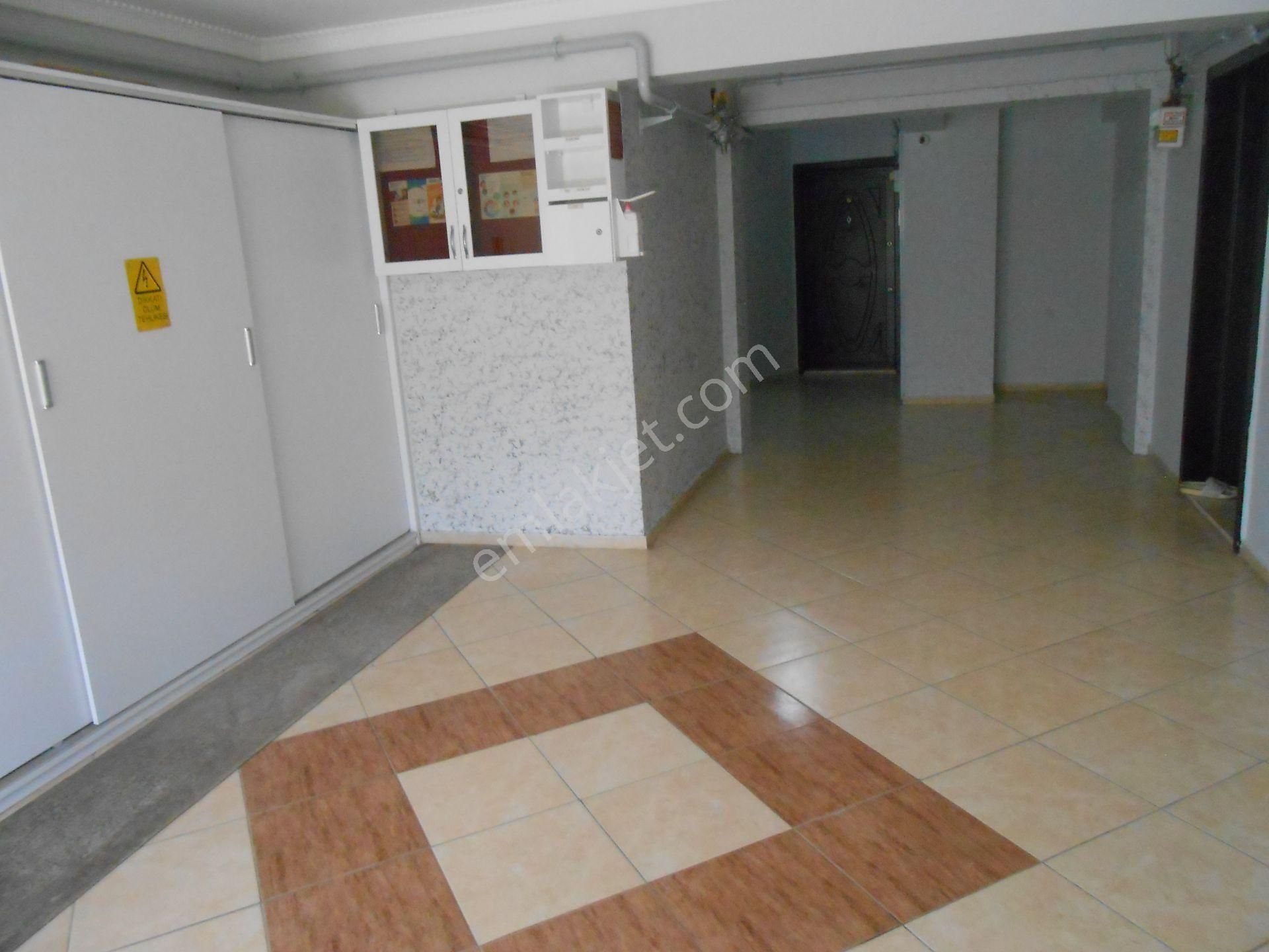 Site İçerisinde Yatırım Veya Oturum İçin İdeal 3+1 D.gazlı Daire - Görsel 21