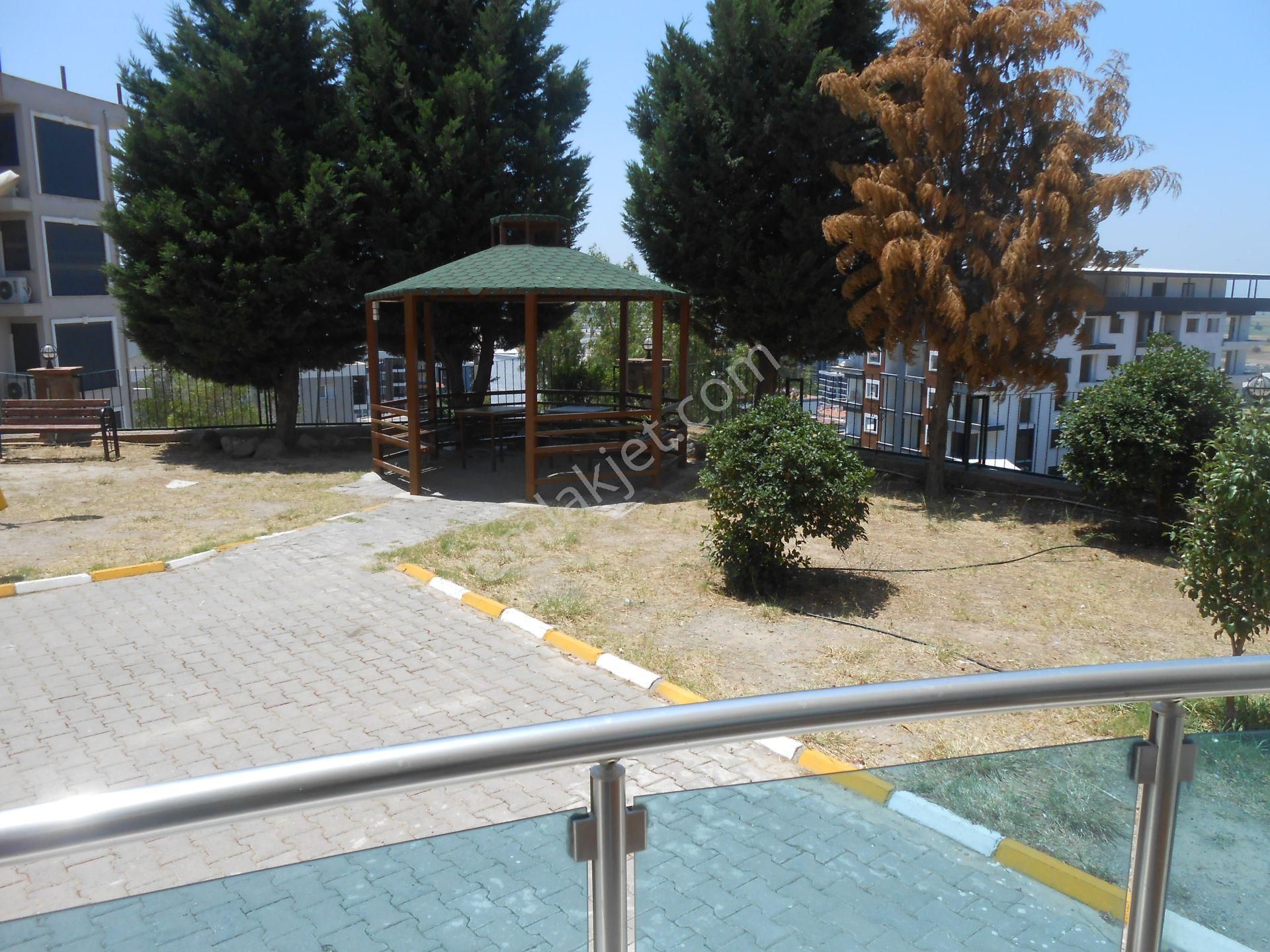 Site İçerisinde Yatırım Veya Oturum İçin İdeal 3+1 D.gazlı Daire - Görsel 25