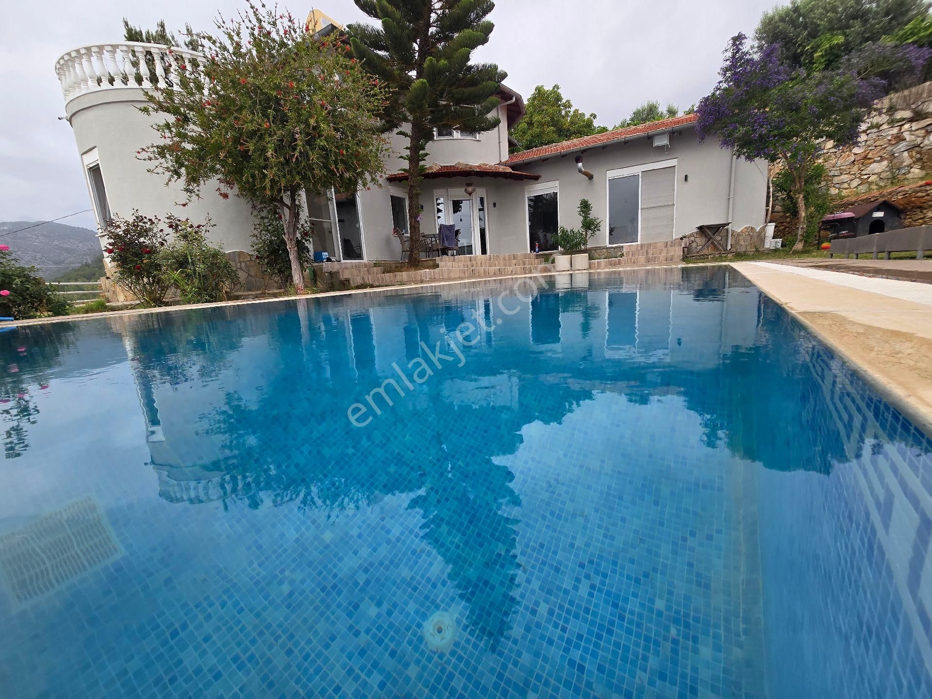 Günlük Haftalık Kiralık Havuzlu Villa - Görsel 27