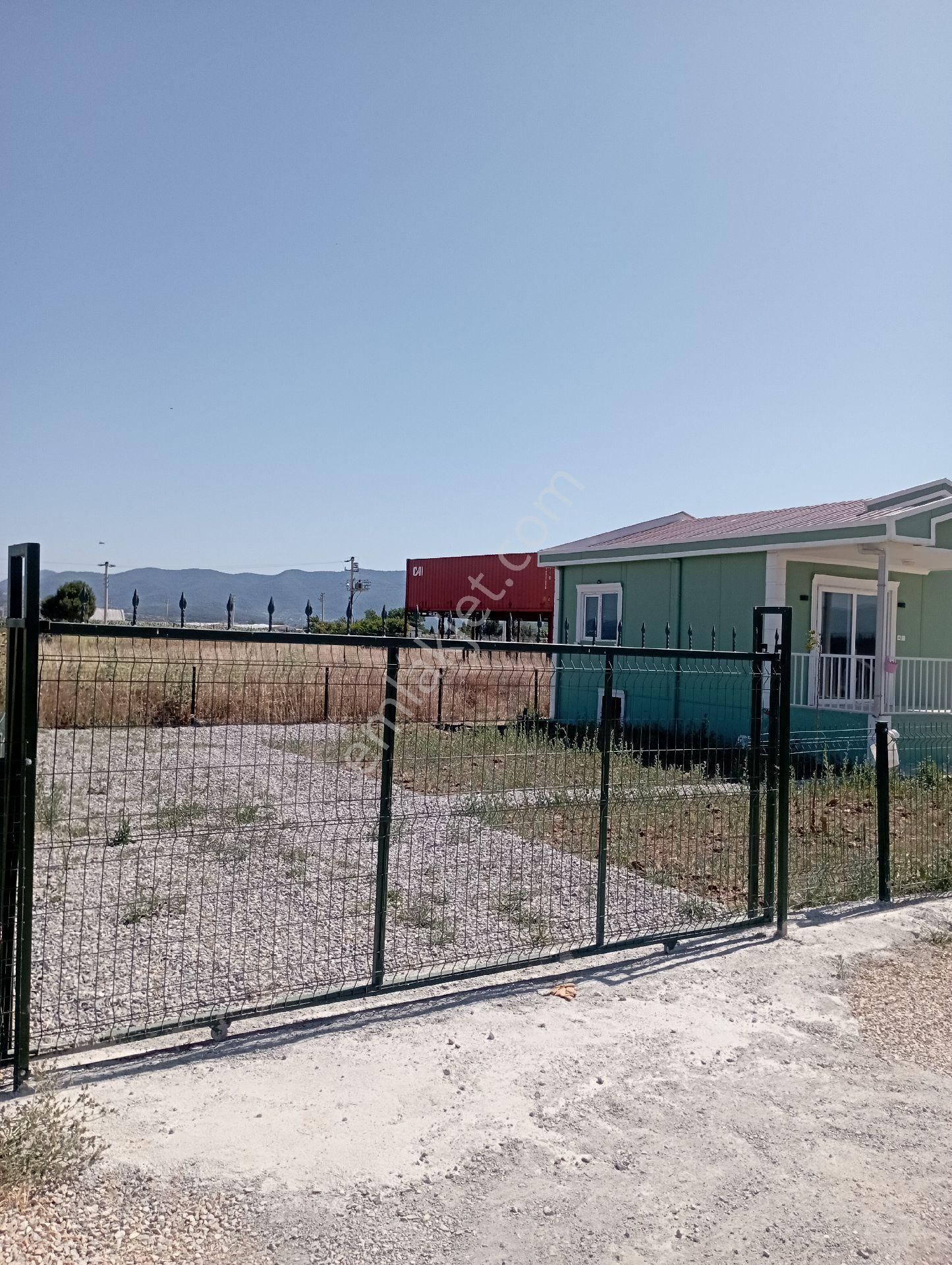 Menderes Tekelide Köy Merkezine Yakın Satılık Arsa - Görsel 2