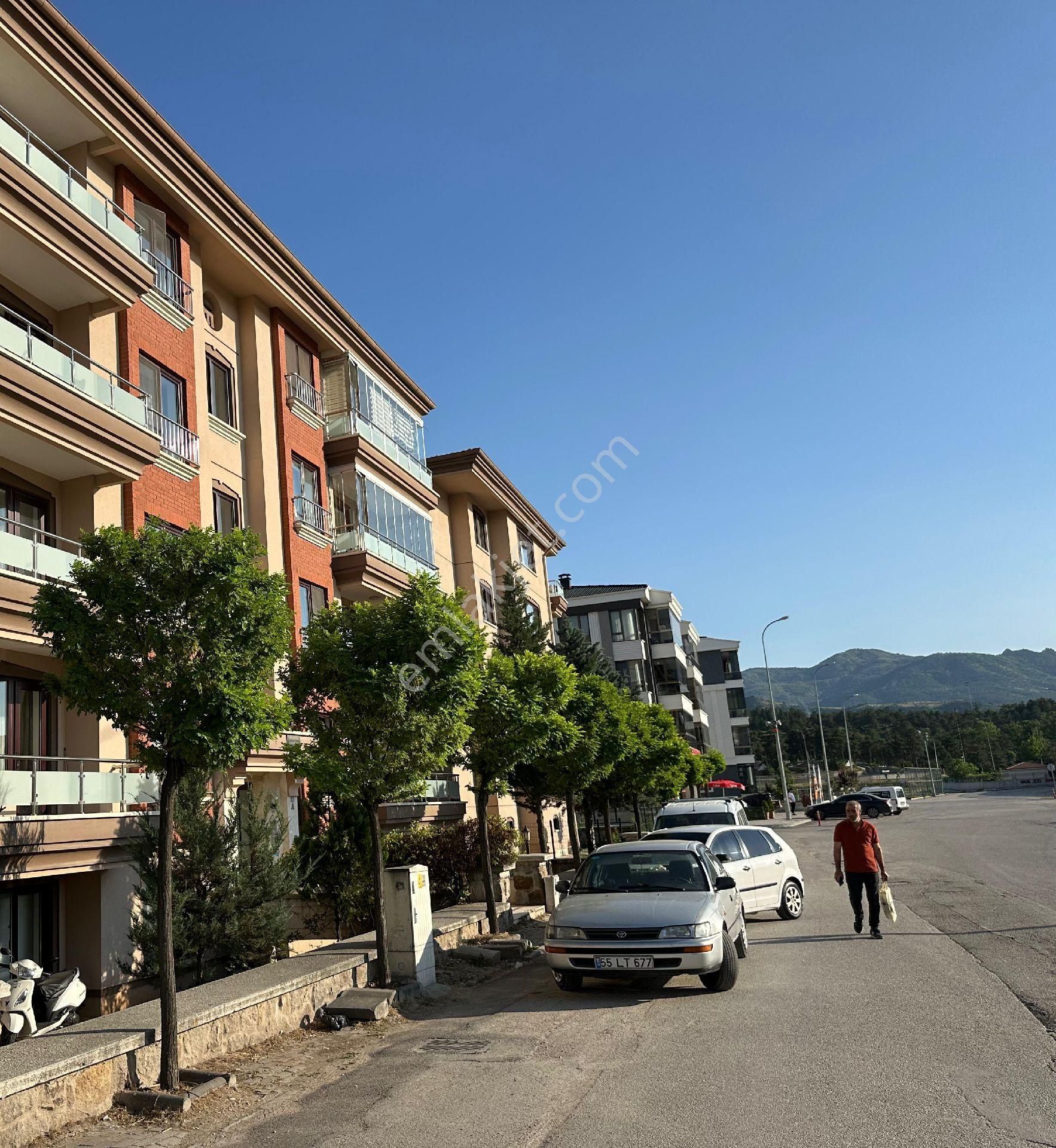 Salım Grp Emlak Tan Uydukent 3+1 Nezıh Sıtede Arakat Satılık Daire