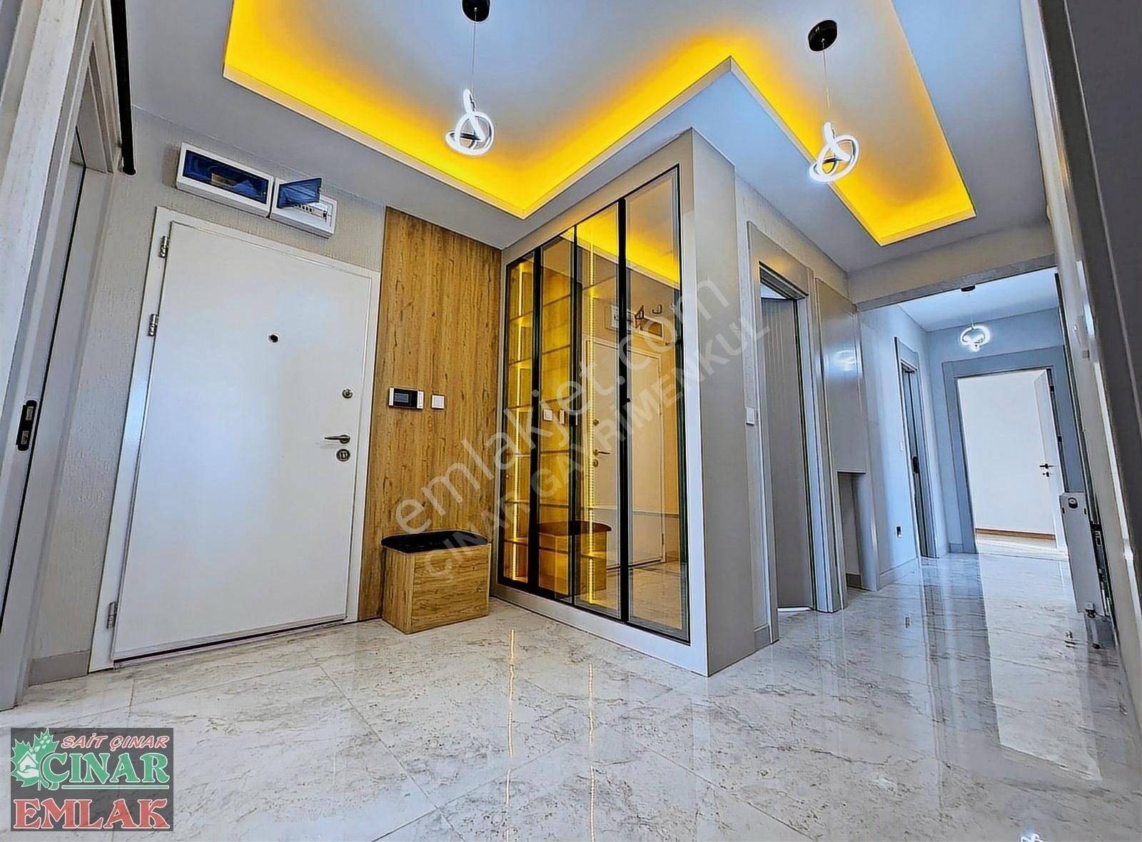 (çınar)dan İşçilik Harikası Köşe Başı Full+full 4+1 Sıfır Konut!