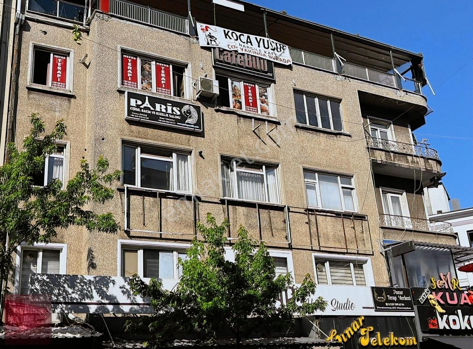 Setbaşın'da Merkezi Noktada Satılık 3+1 Kiracılı Daire