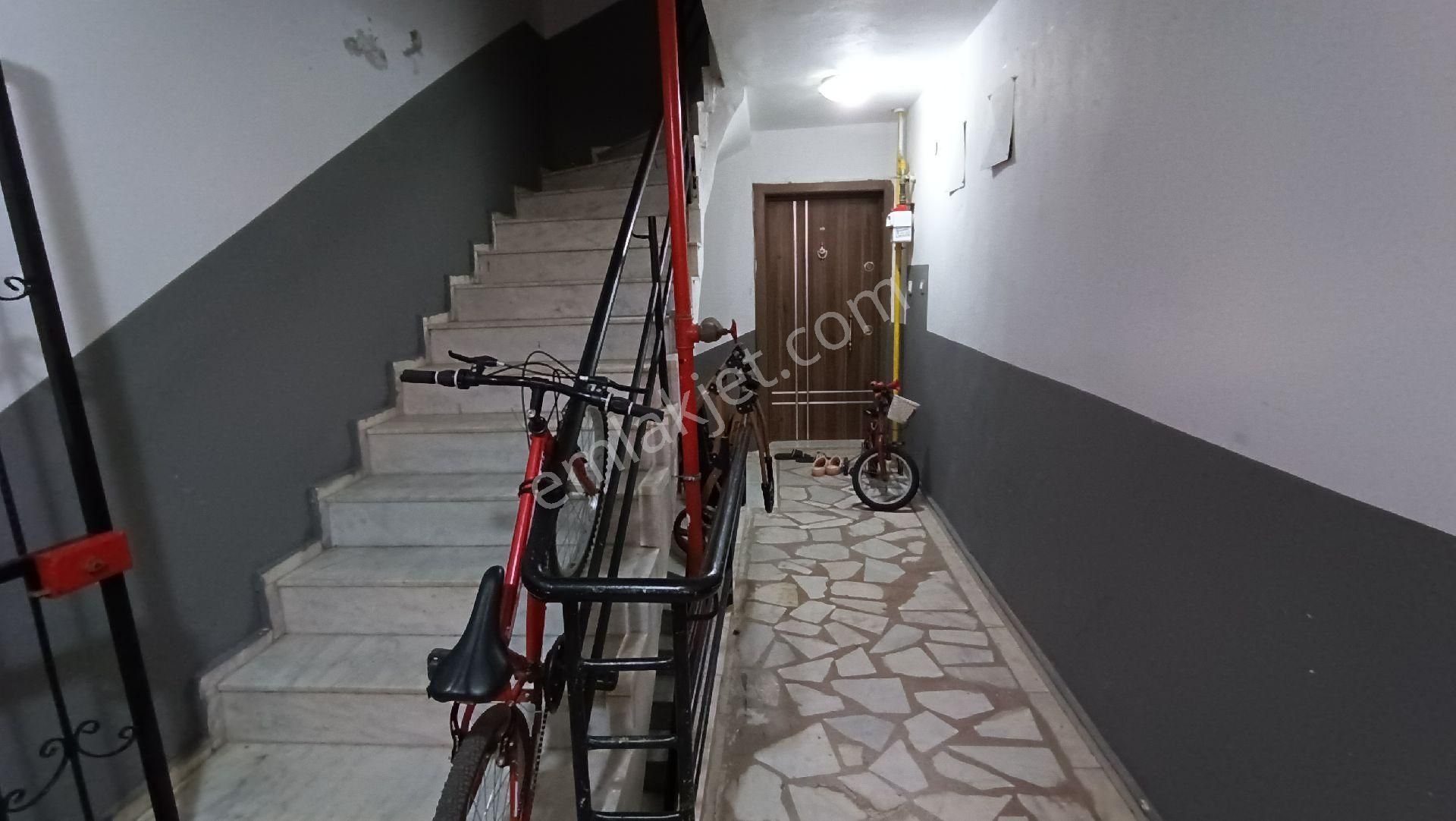 Torbalı Metropolis Caddesinde Satılık 3+1 Daire - Görsel 15