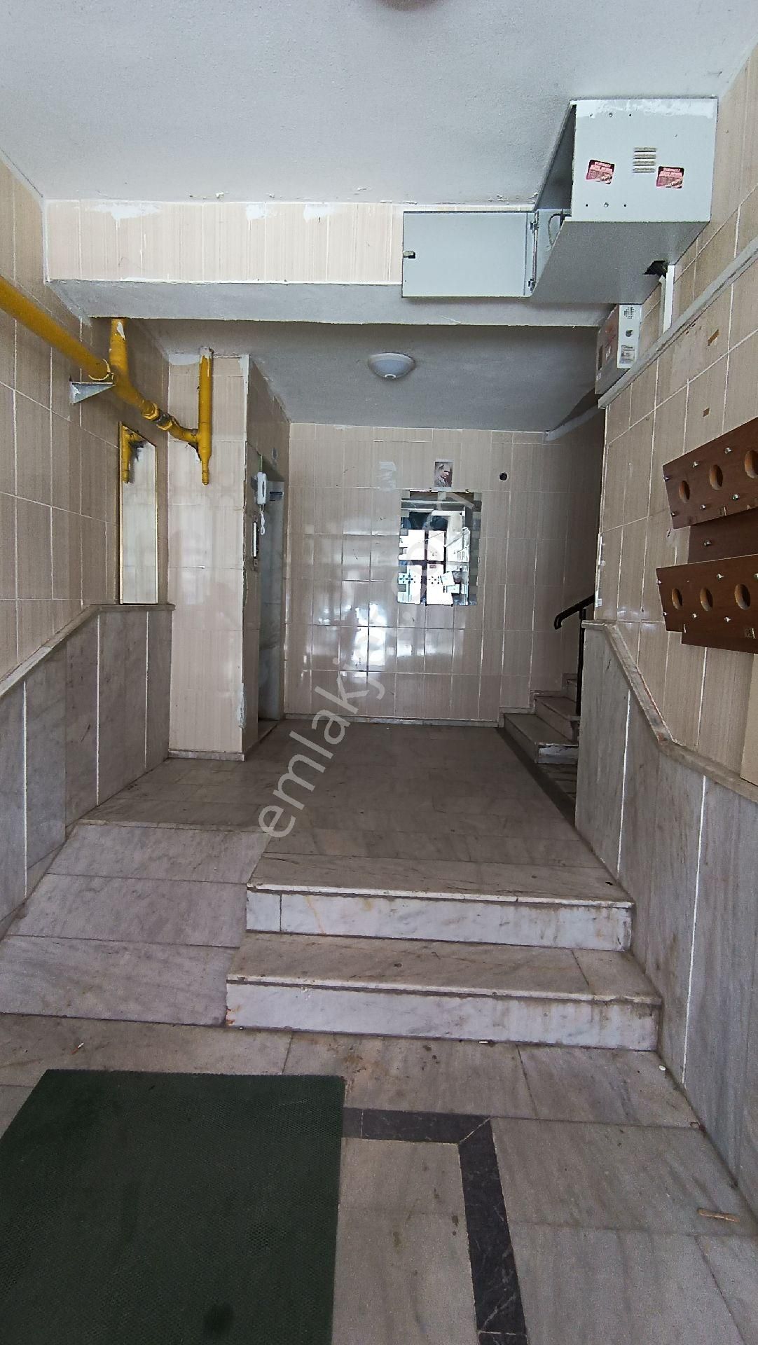 Torbalı Metropolis Caddesinde Satılık 3+1 Daire - Görsel 19