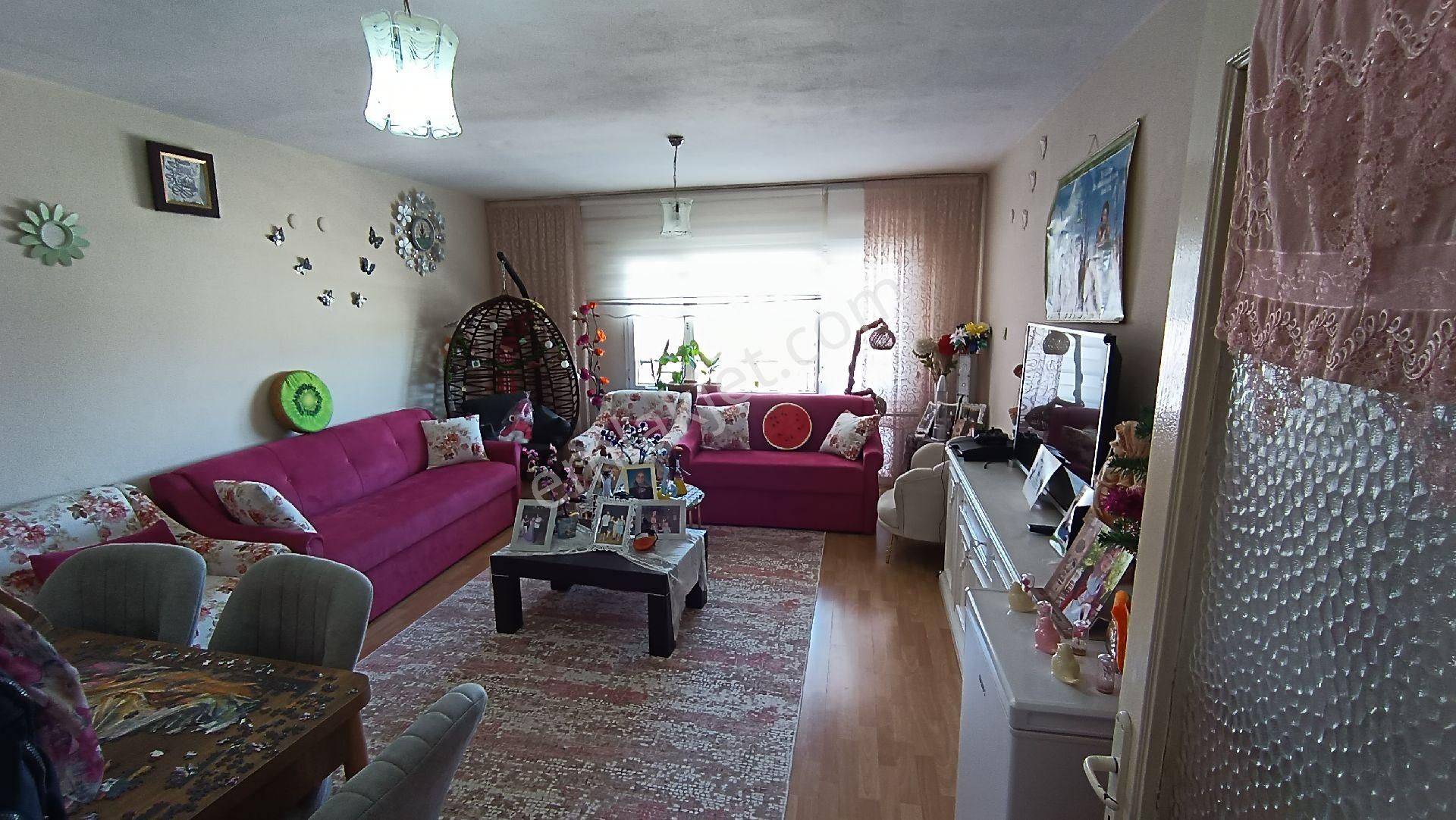 Torbalı Metropolis Caddesinde Satılık 3+1 Daire - Görsel 4