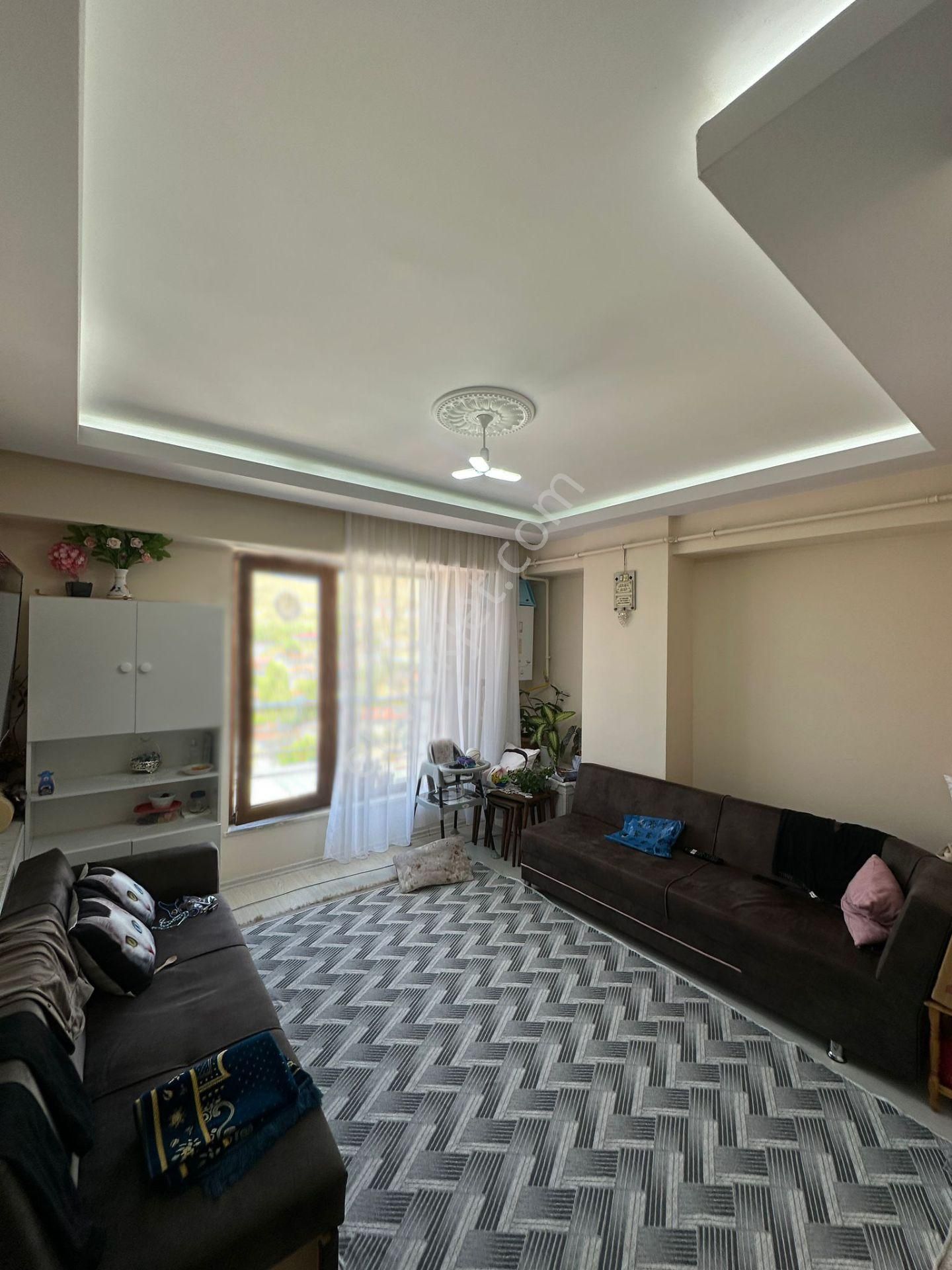 Vali Mithat Bey Mahallesinde Satılık Yeni Yapı 1+1 Daire