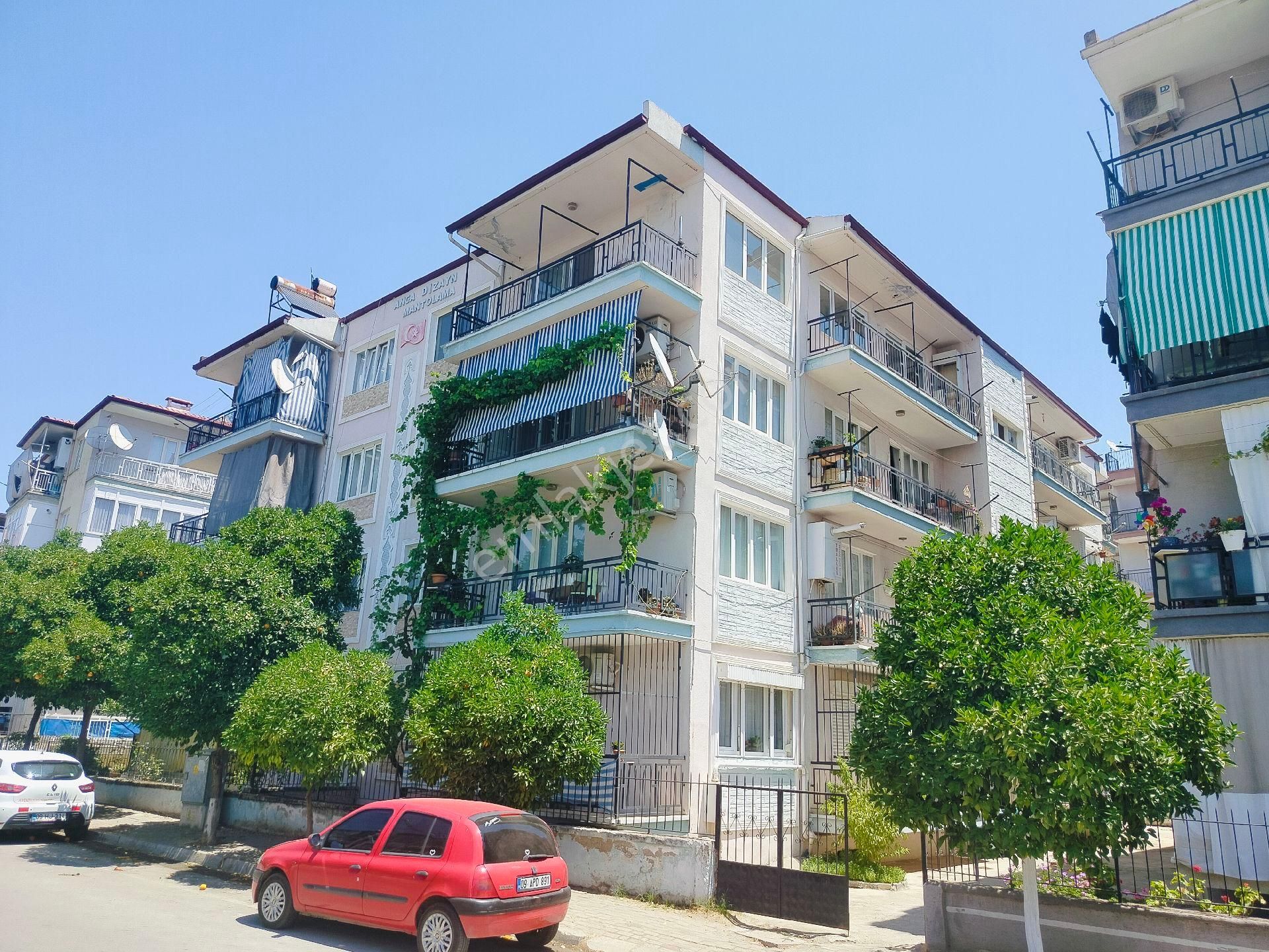 Aydın-yedieylül Mahal. Site İçi Satılık 3+1 Daire
