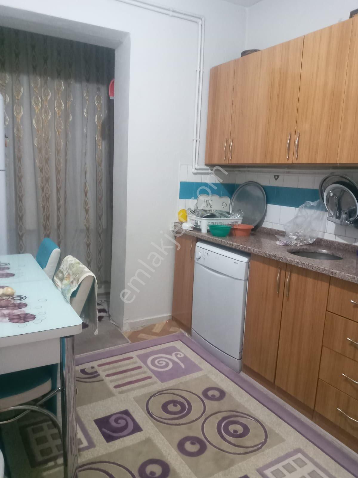 Aktel Gayrimenkulden Fatih Işıkllada Satılık 3+1