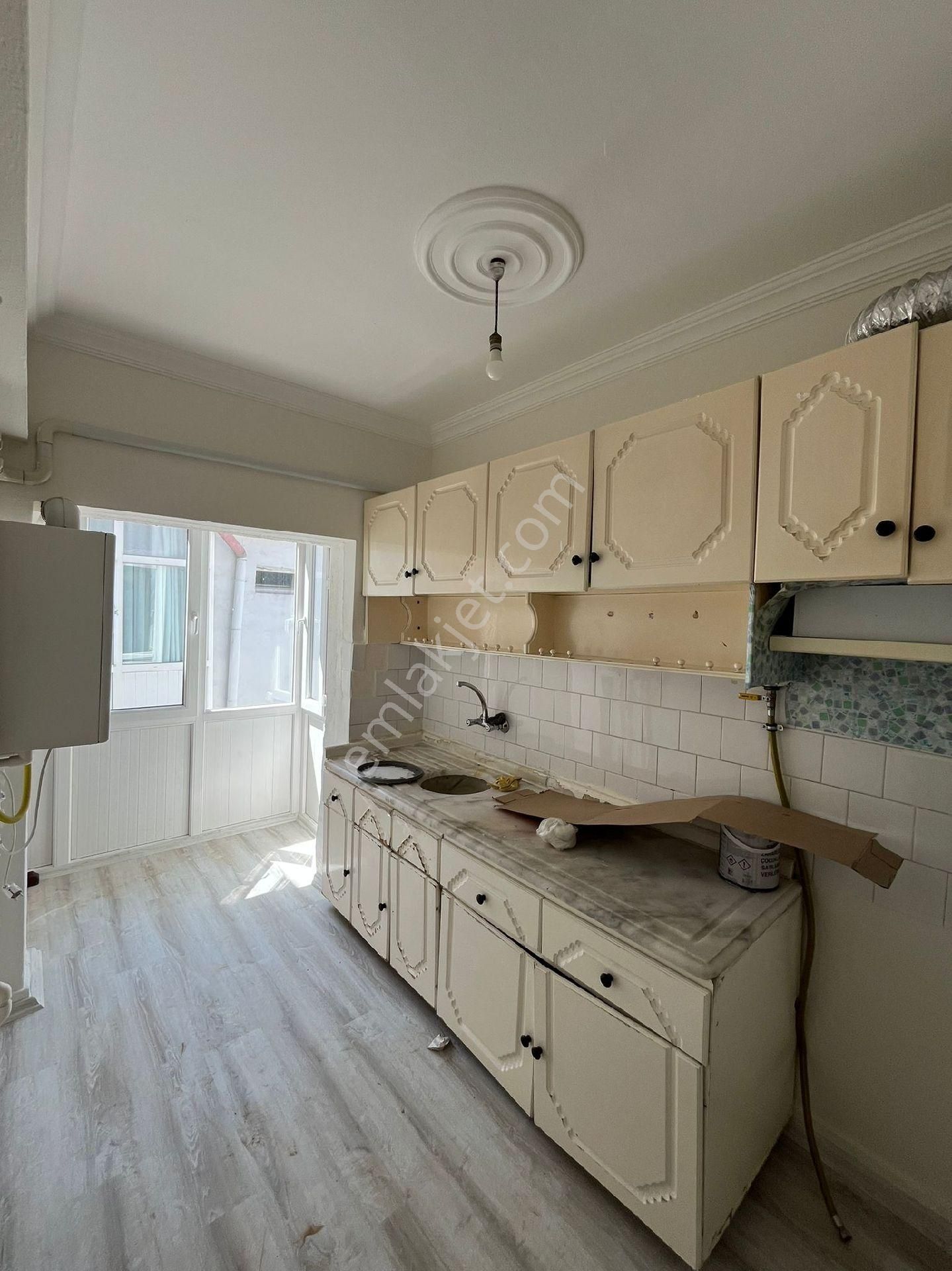 Fatma Ülken Gayri Menkulden Belsin Selimiye Mah De 3+1 80 M2 Satılık Daire - Görsel 8