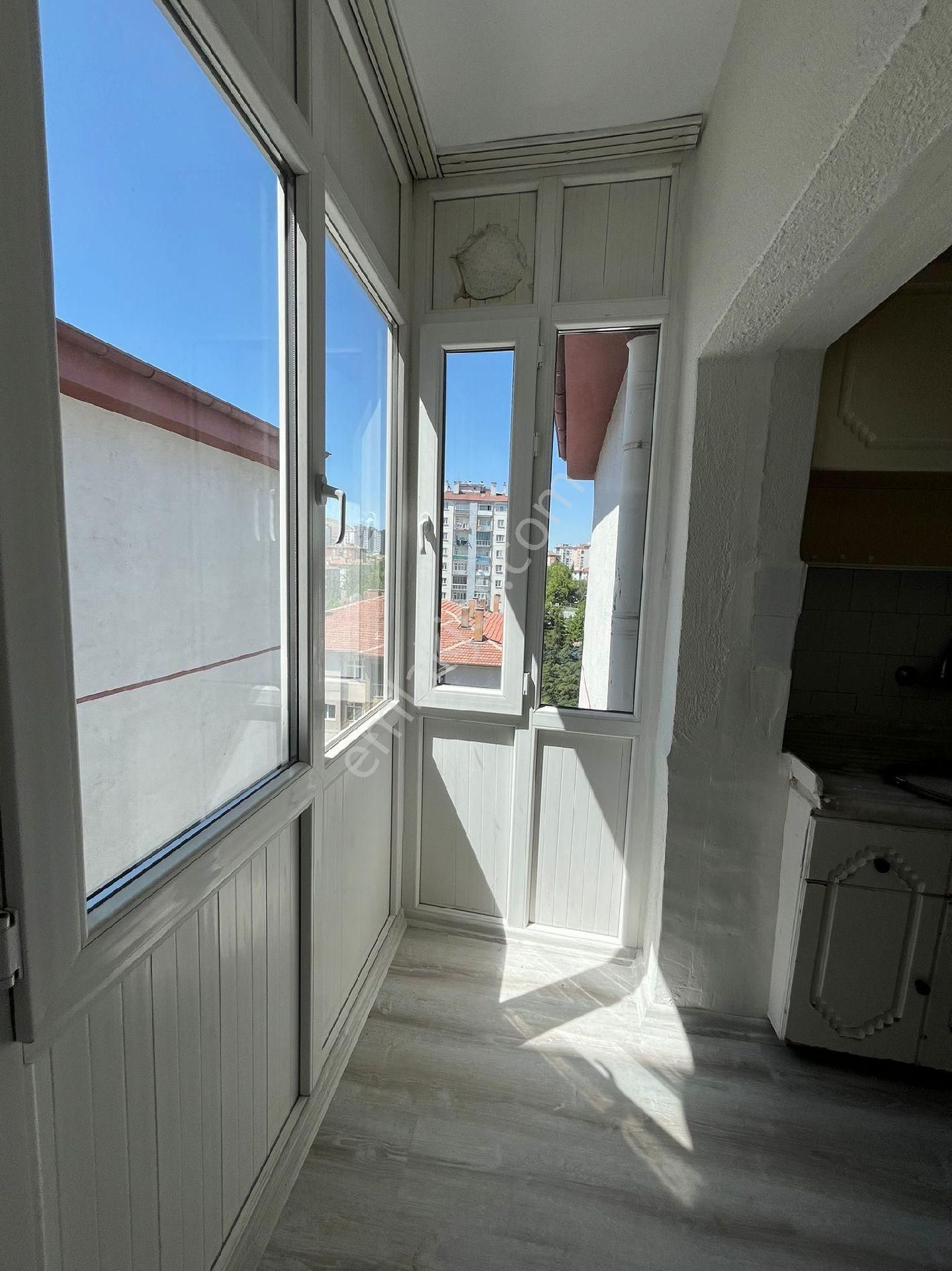 Fatma Ülken Gayri Menkulden Belsin Selimiye Mah De 3+1 80 M2 Satılık Daire - Görsel 16