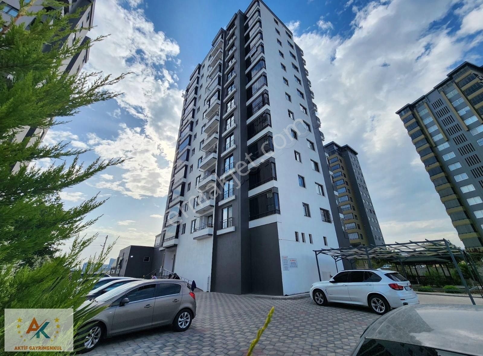 Aktif'den Korukent Melis Park'da Satılık 3+1 Daire