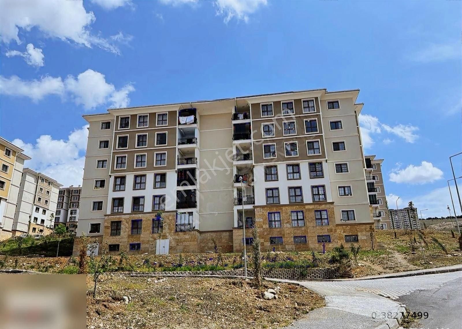 Kıvanç Gayrimenkul'den Başharık Tokide Satılık 3+1 Daire