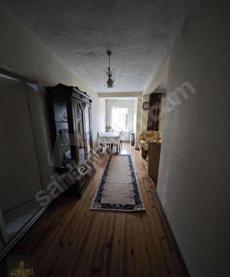 Zonguldak Merkeze Yürüme Mesafesinde Acil Satılık Müstakil Ev!