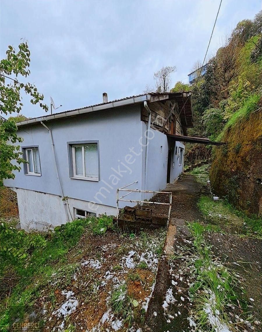 Zonguldak Karaelmasta Çarşıya Yakın Müstakil 2katlı Ev