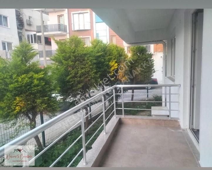 Çanakkale Barbaros Da Çarşı Yakını Satılık 1+1 Daire