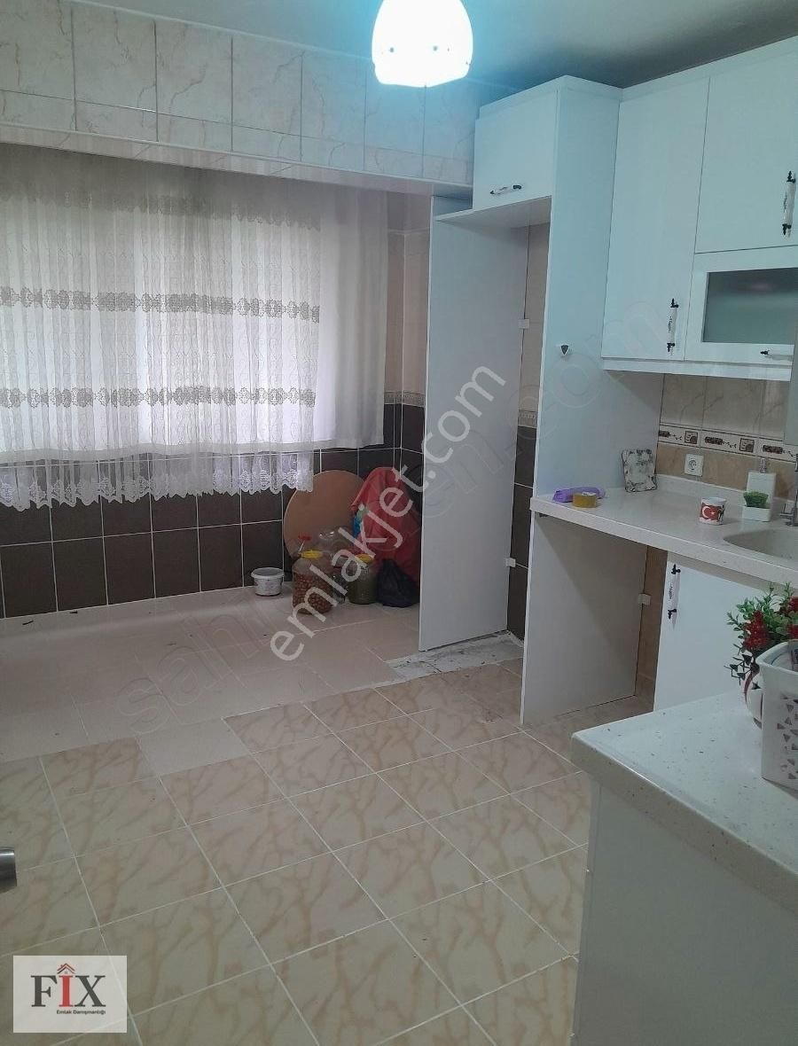Fix'ten Yenimahalle'de Kiralık Yüksek Zemin Daire